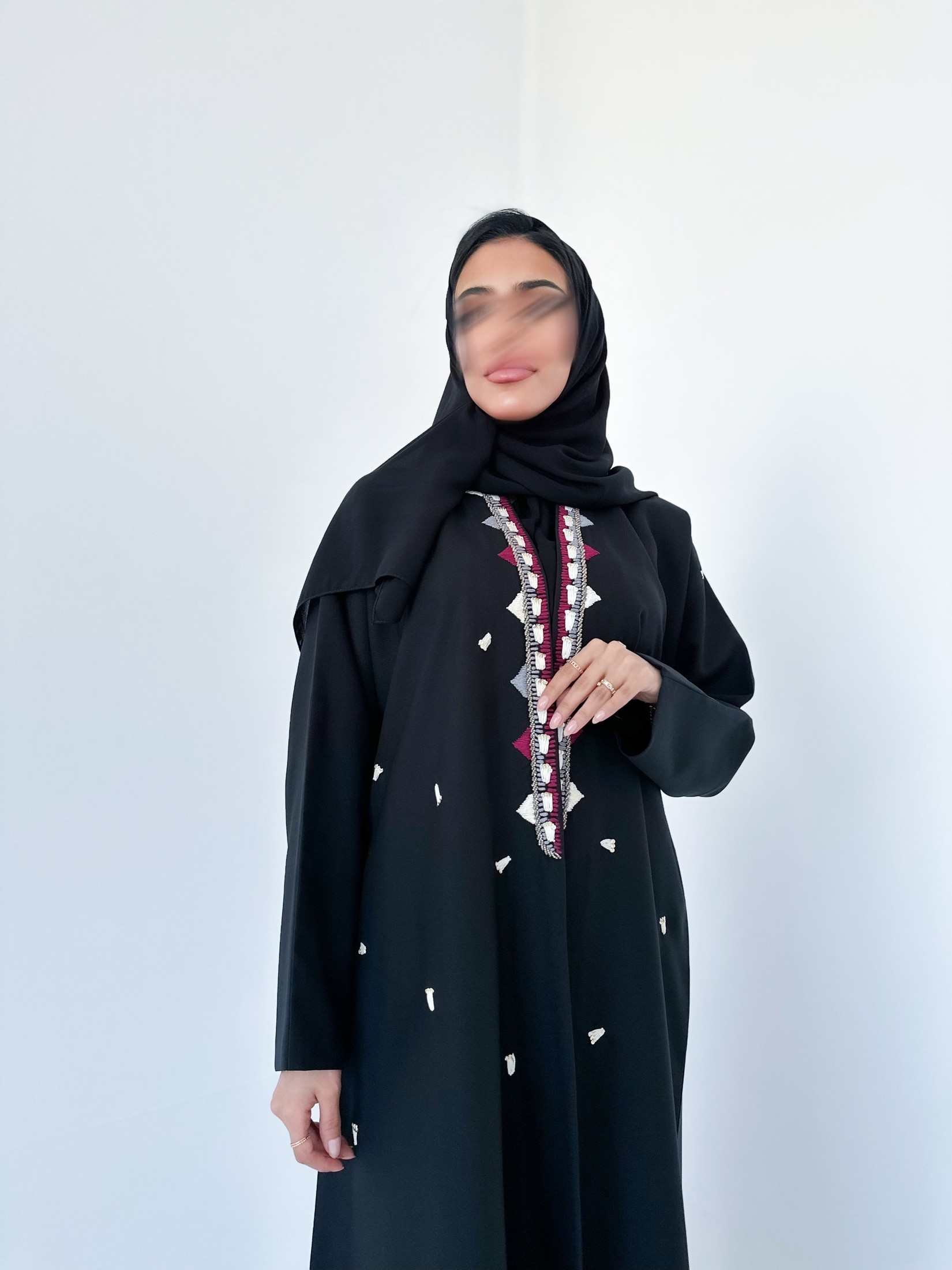 MW1157 - لمار  شغل شك يدوي نص كلوش - Aya