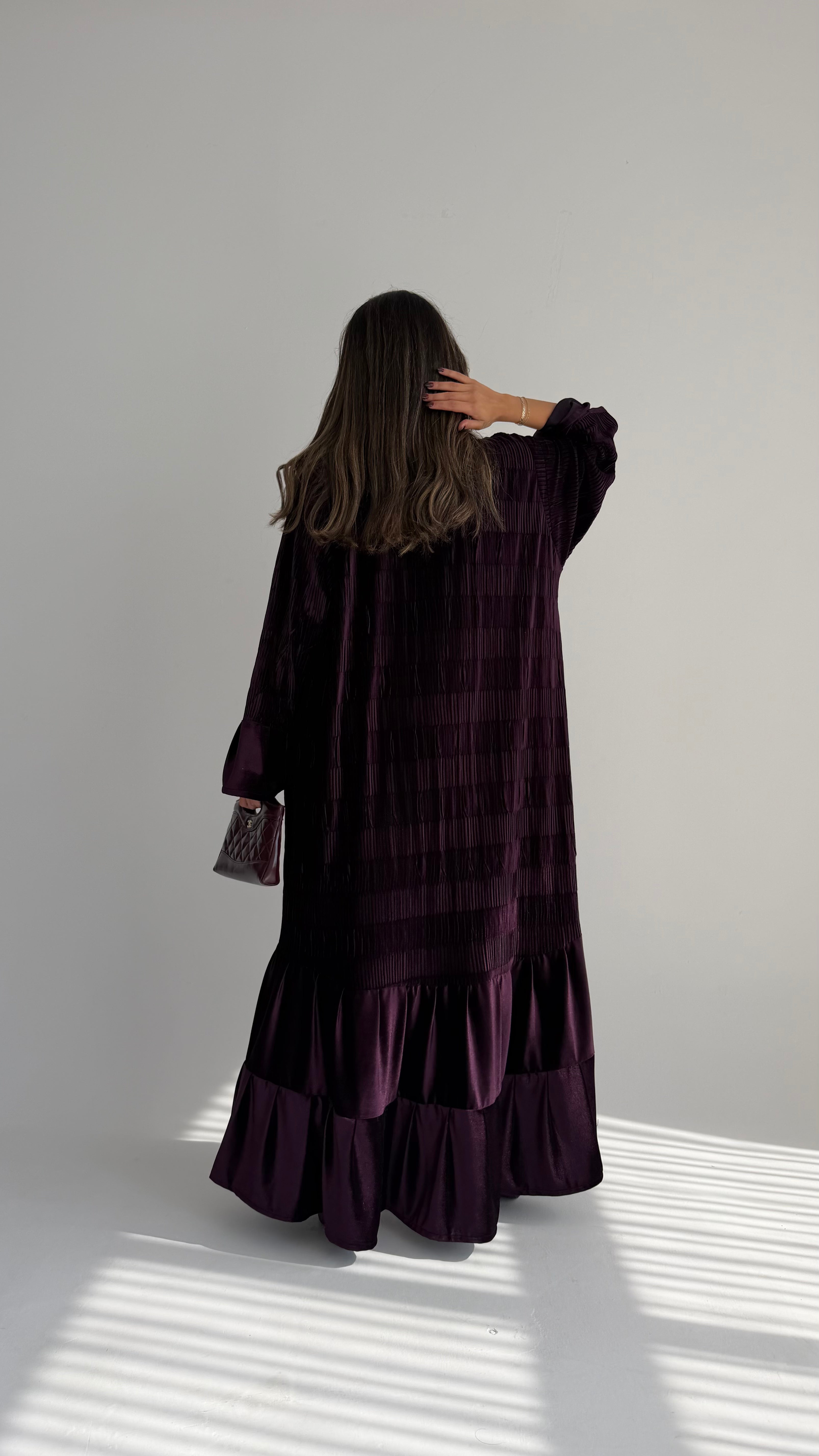 MW645 - Light Crepe Standing with Jacquard Half-Cloche