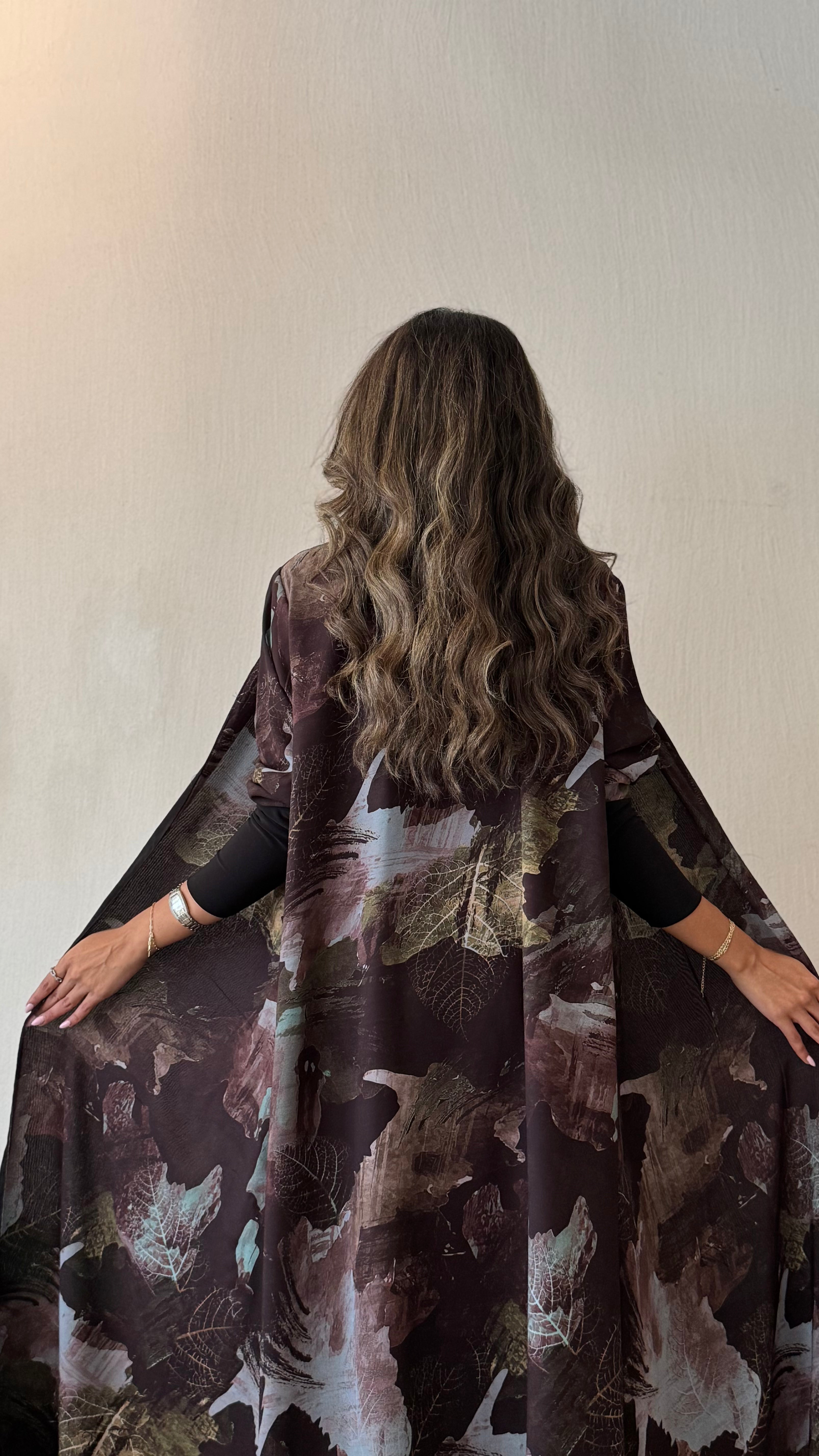 MW645 - Light Crepe Standing with Jacquard Half-Cloche
