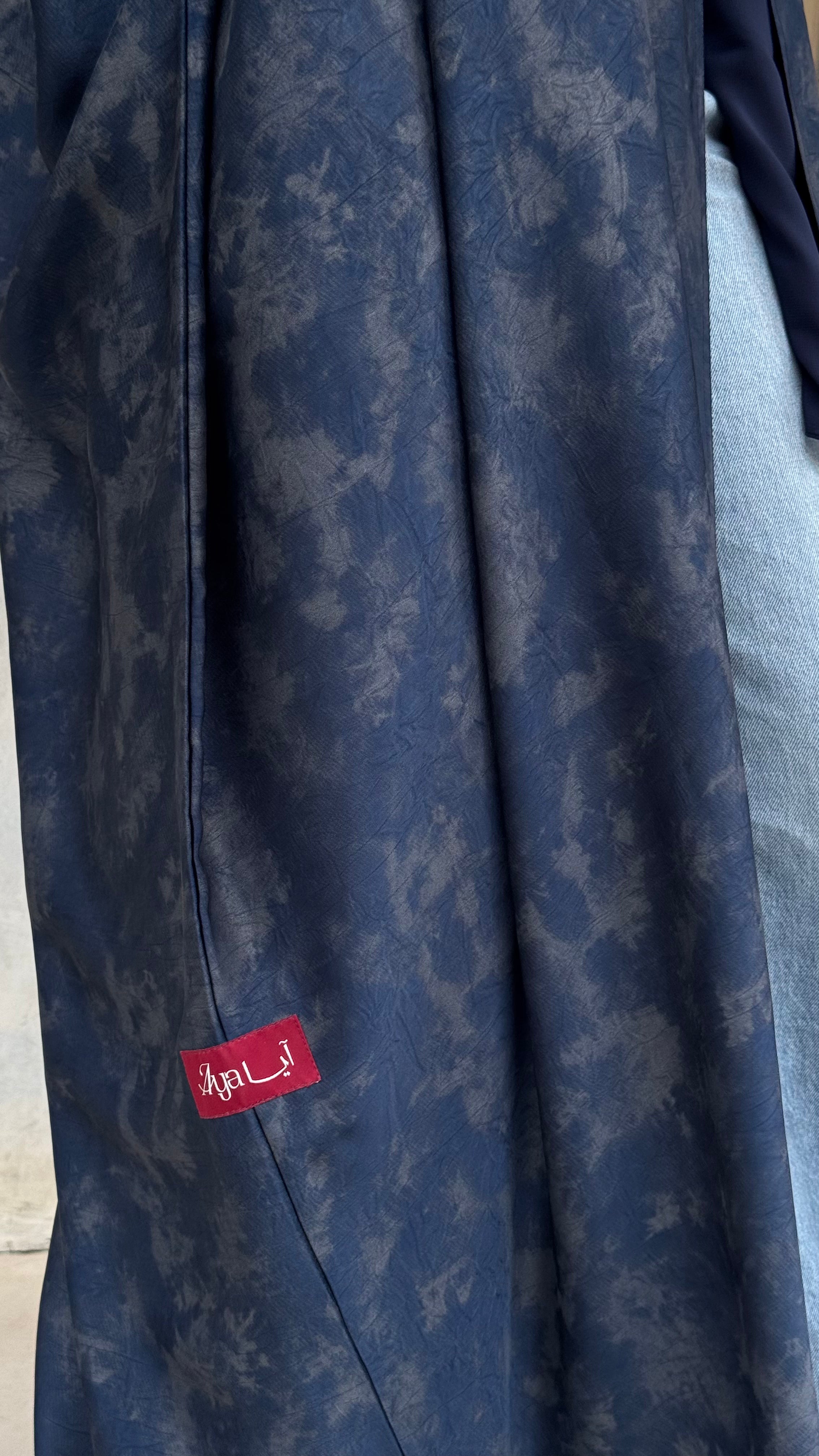 MWT521 -عباية كحلية طباعة