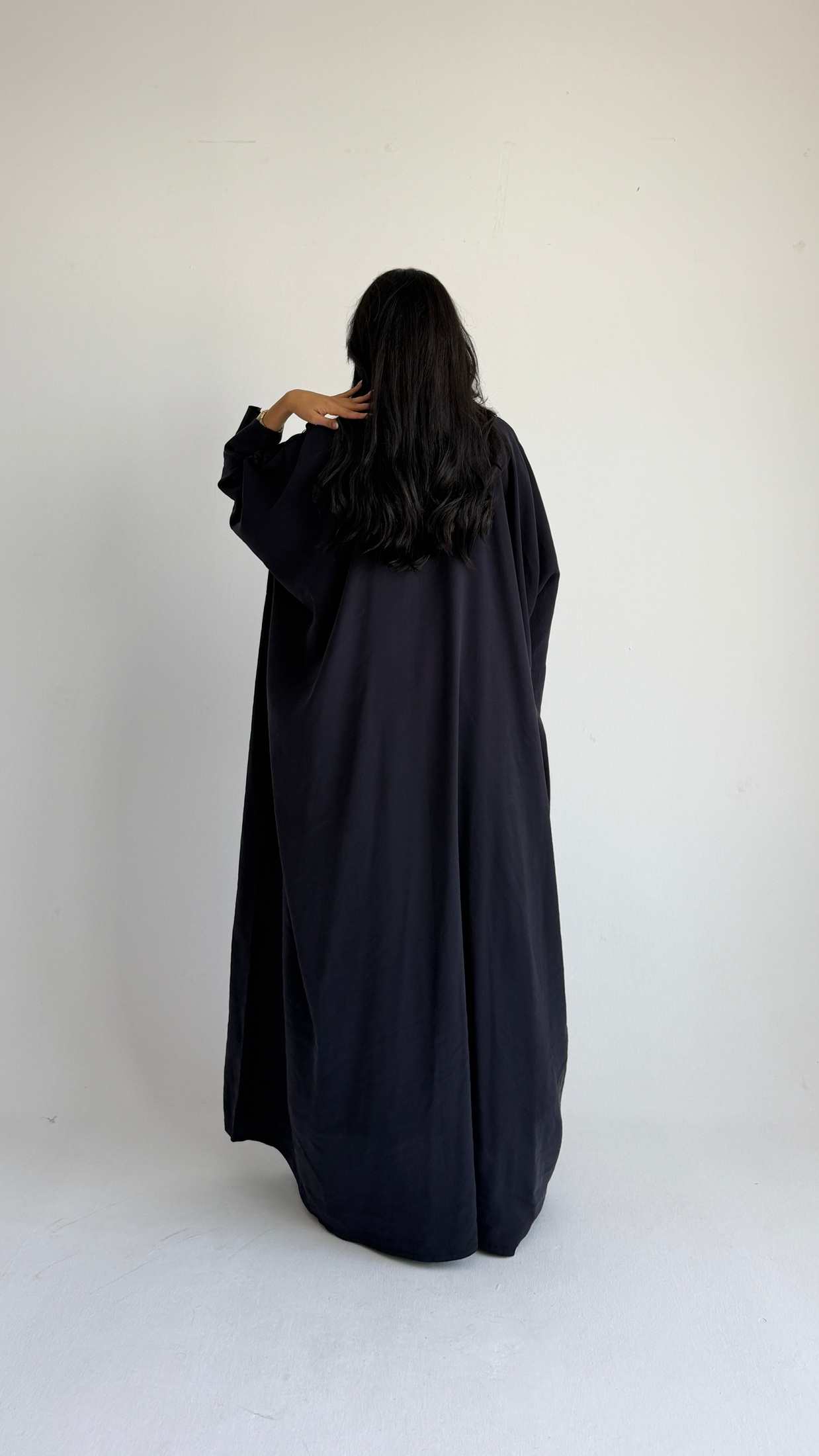 MWT4255 -  عباية حرير مغسول بشك متقاطع - Aya