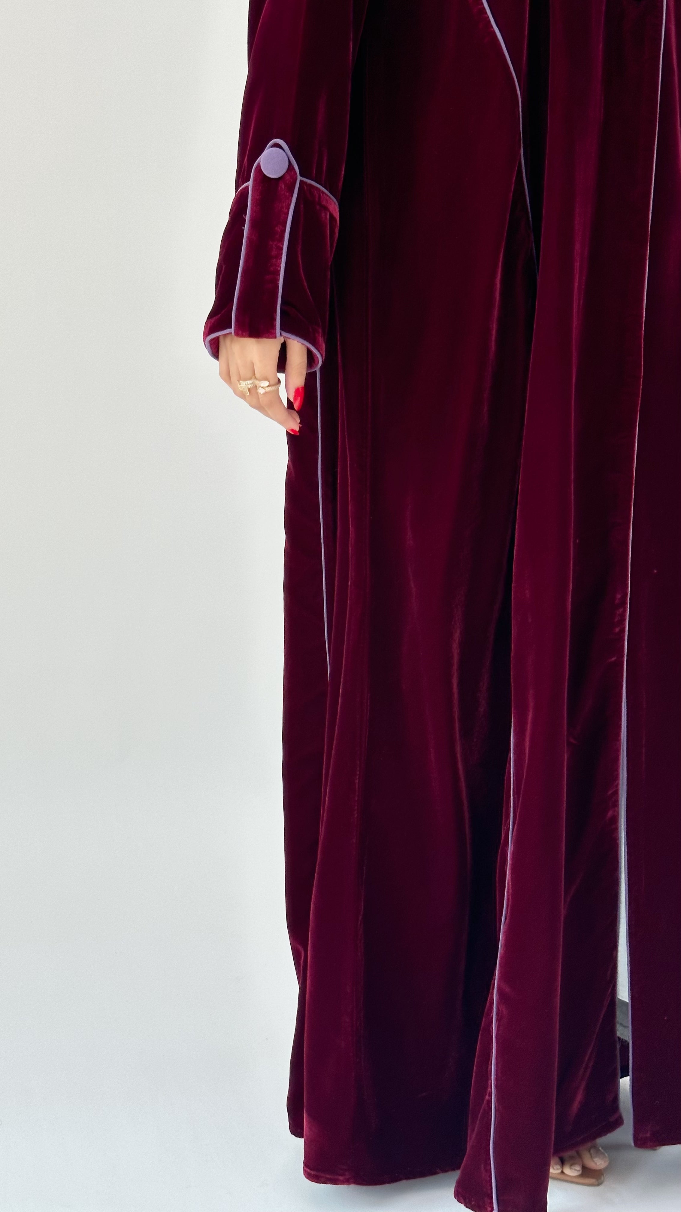 MW1064 - مخمل كلوش - موسم