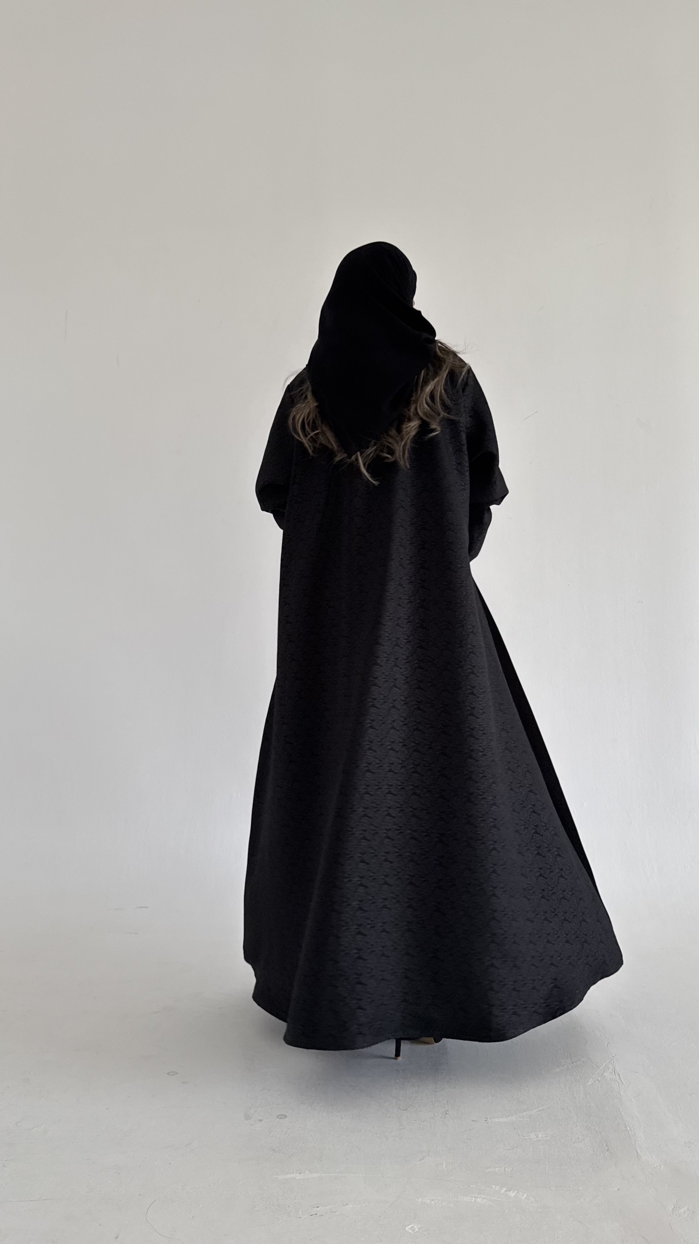MW645 - Light Crepe Standing with Jacquard Half-Cloche