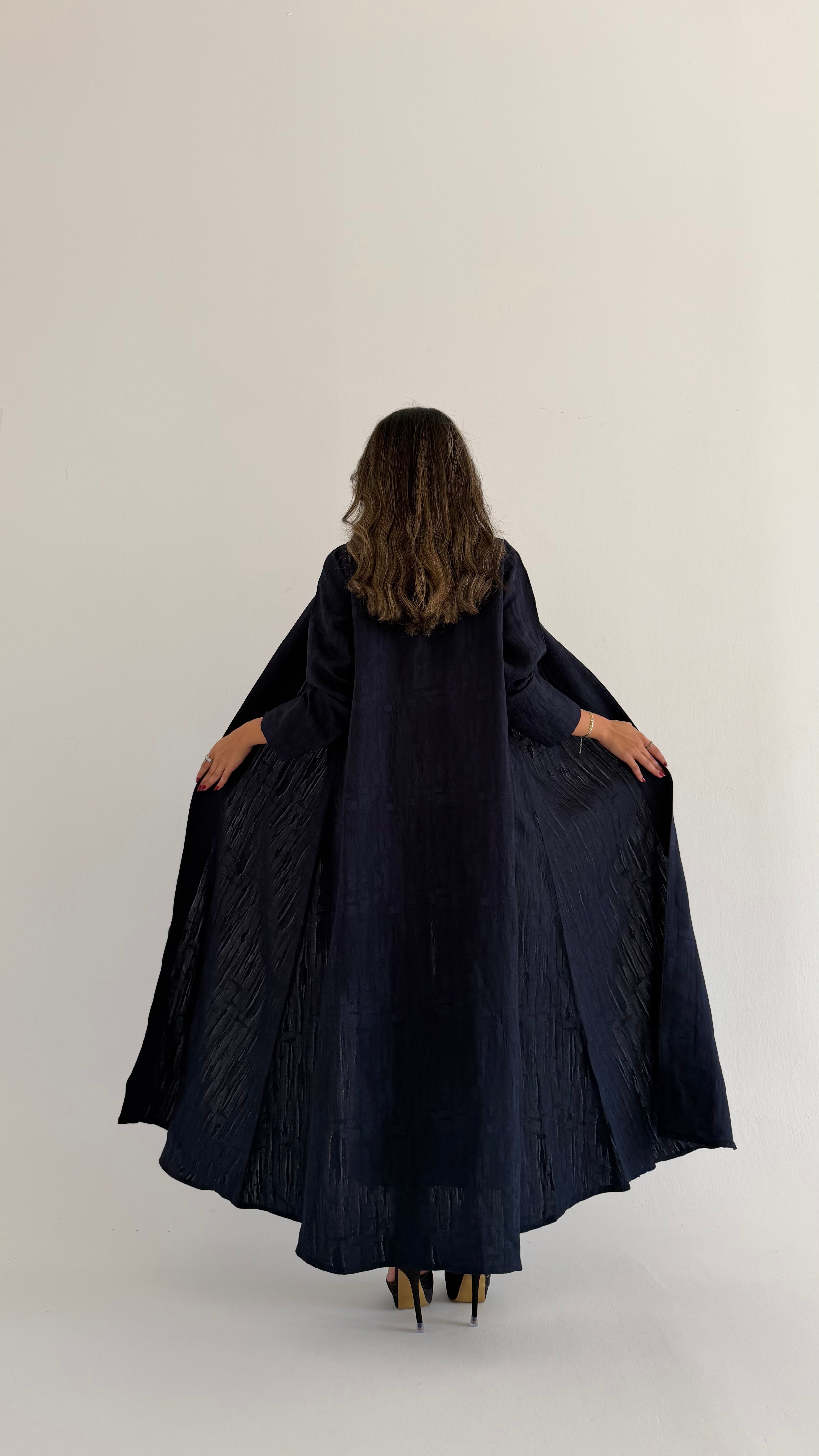 MWT658 - عباية كحلي جاكار - Aya