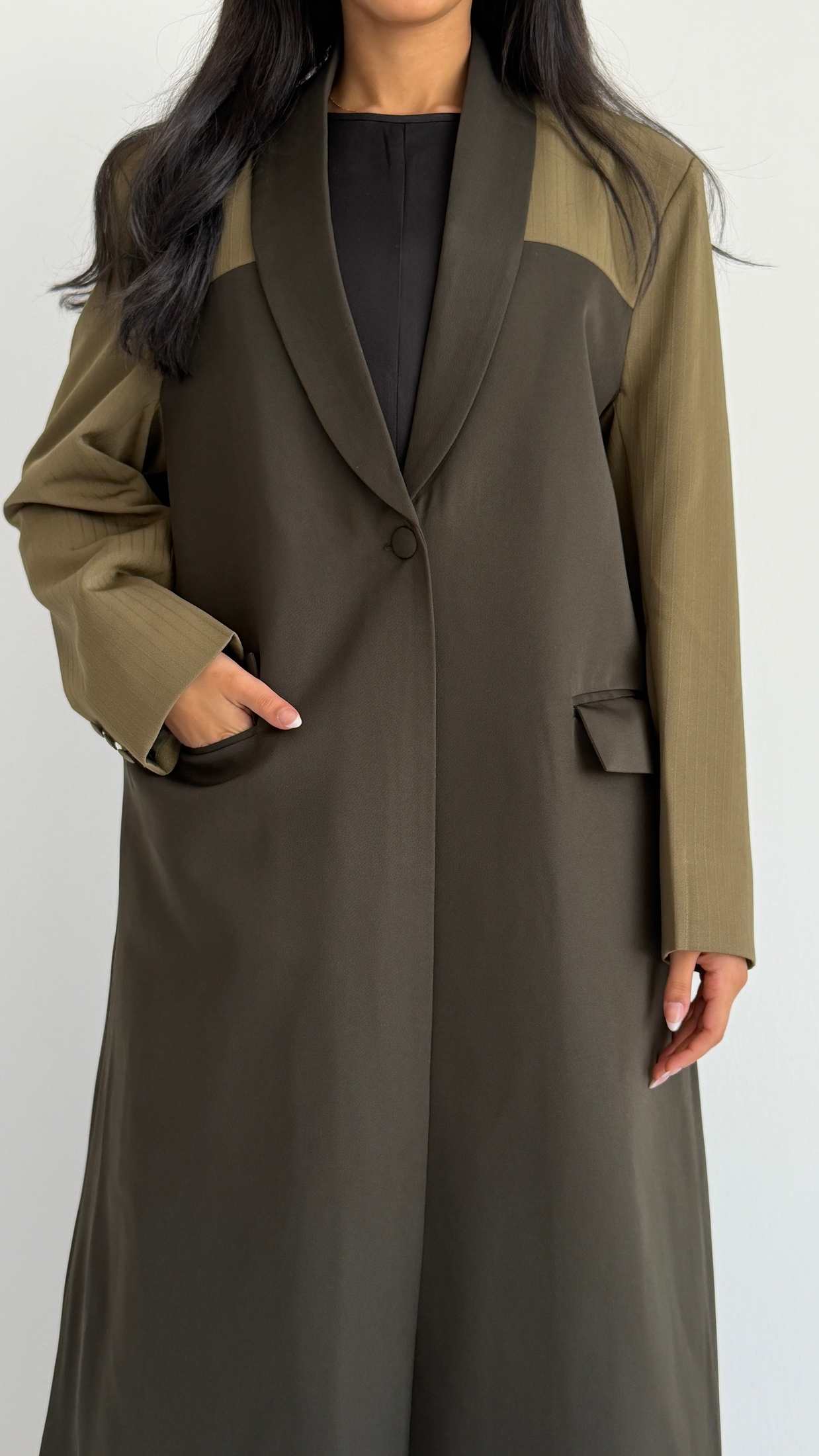 MWT1216 - عباية بليزر|  Blazer Abaya - Aya
