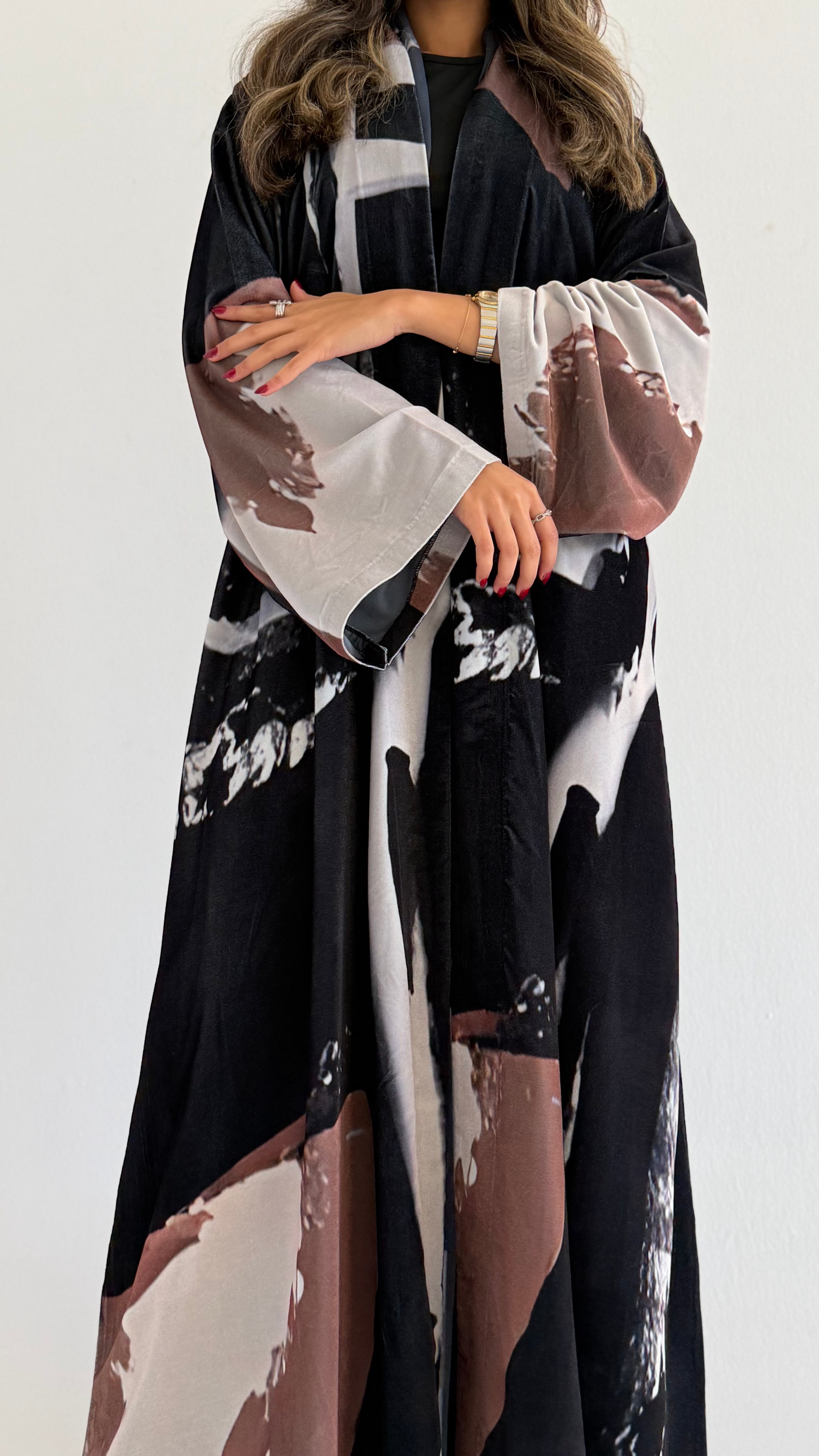 MWT884 - عباية مخمل طباعة - Aya