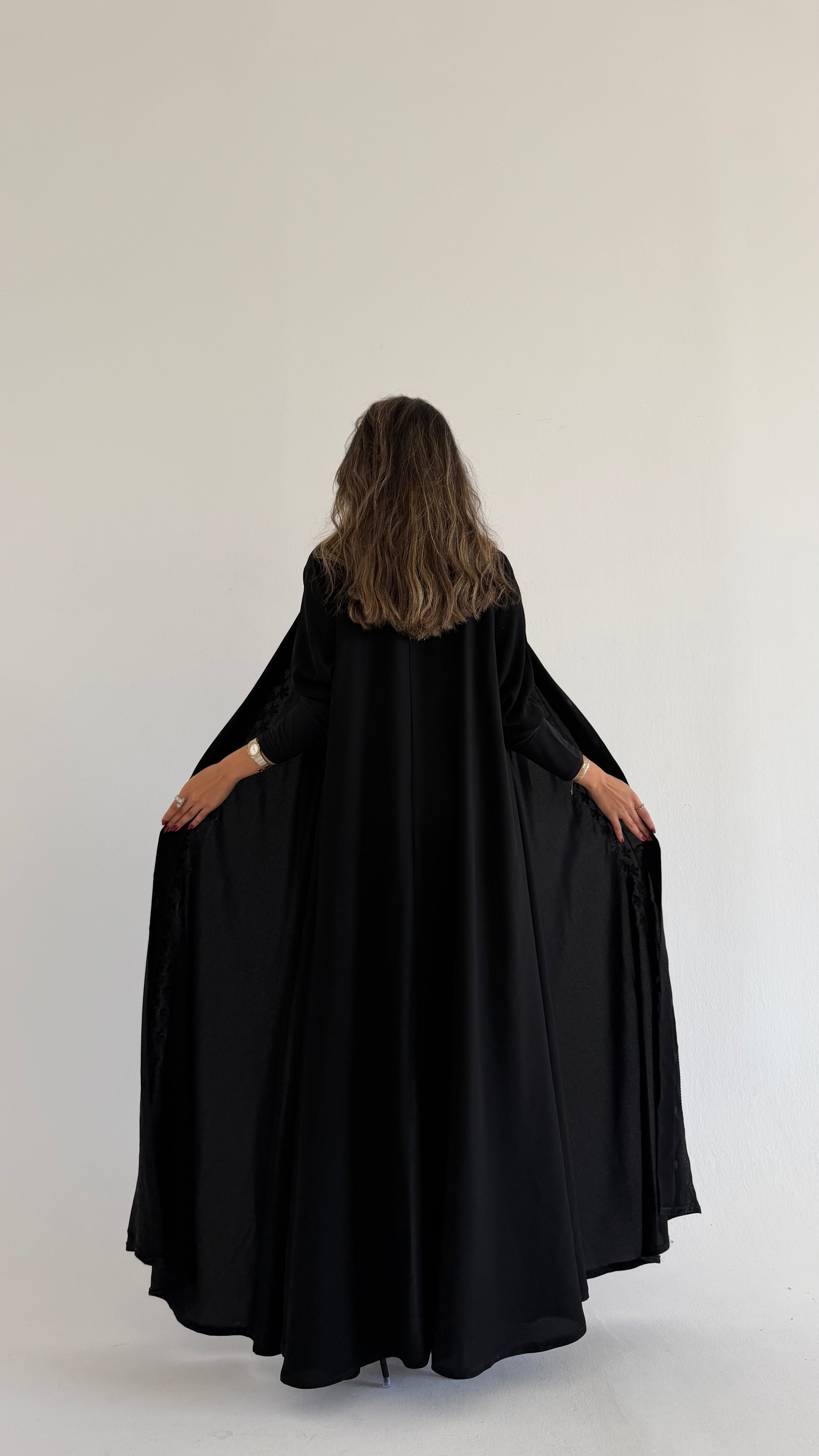 MWE907 - عباية انترنت ملكي