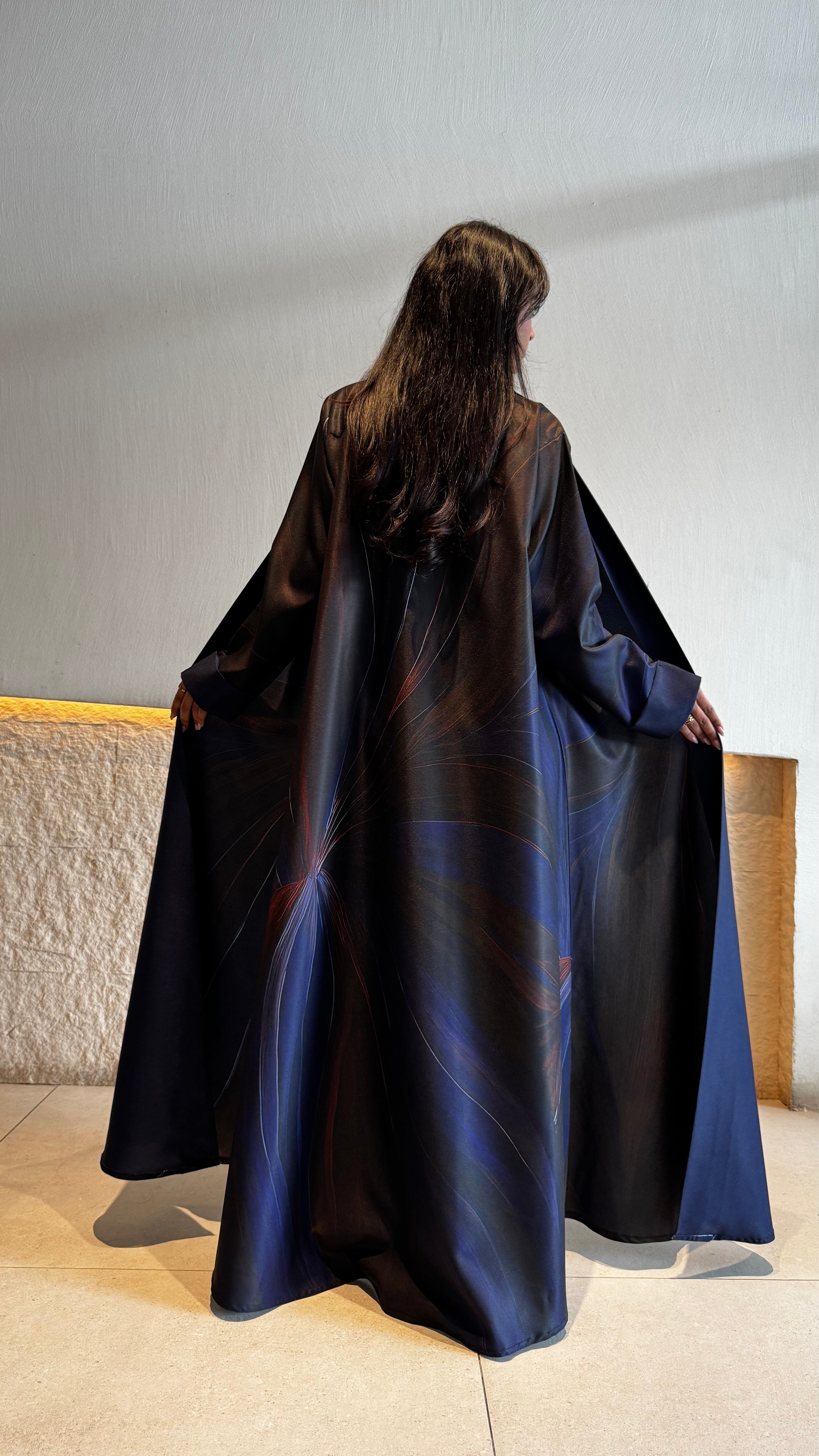 MW645 - Light Crepe Standing with Jacquard Half-Cloche