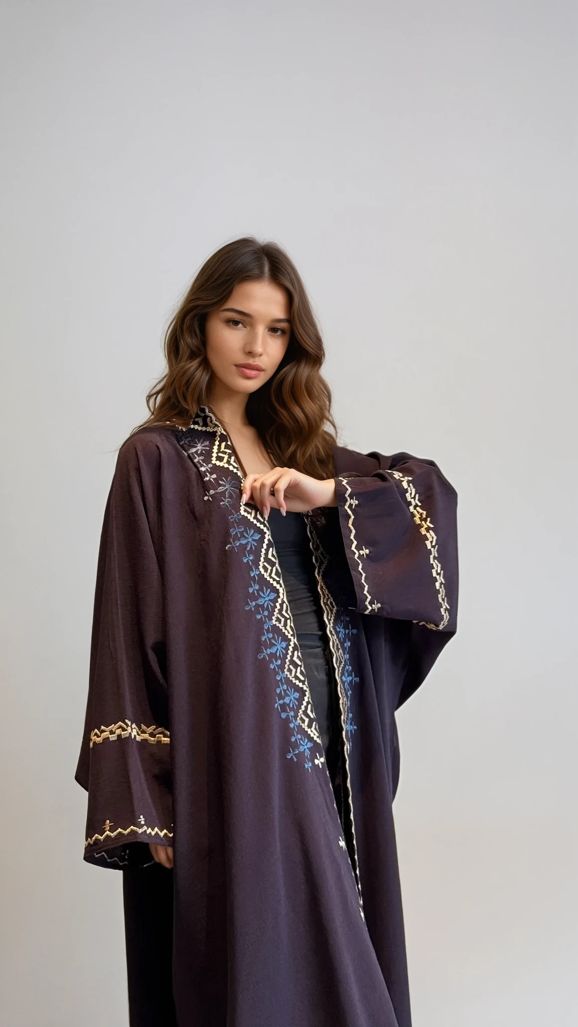 MWT364 - عباية موفي تطريز - Aya