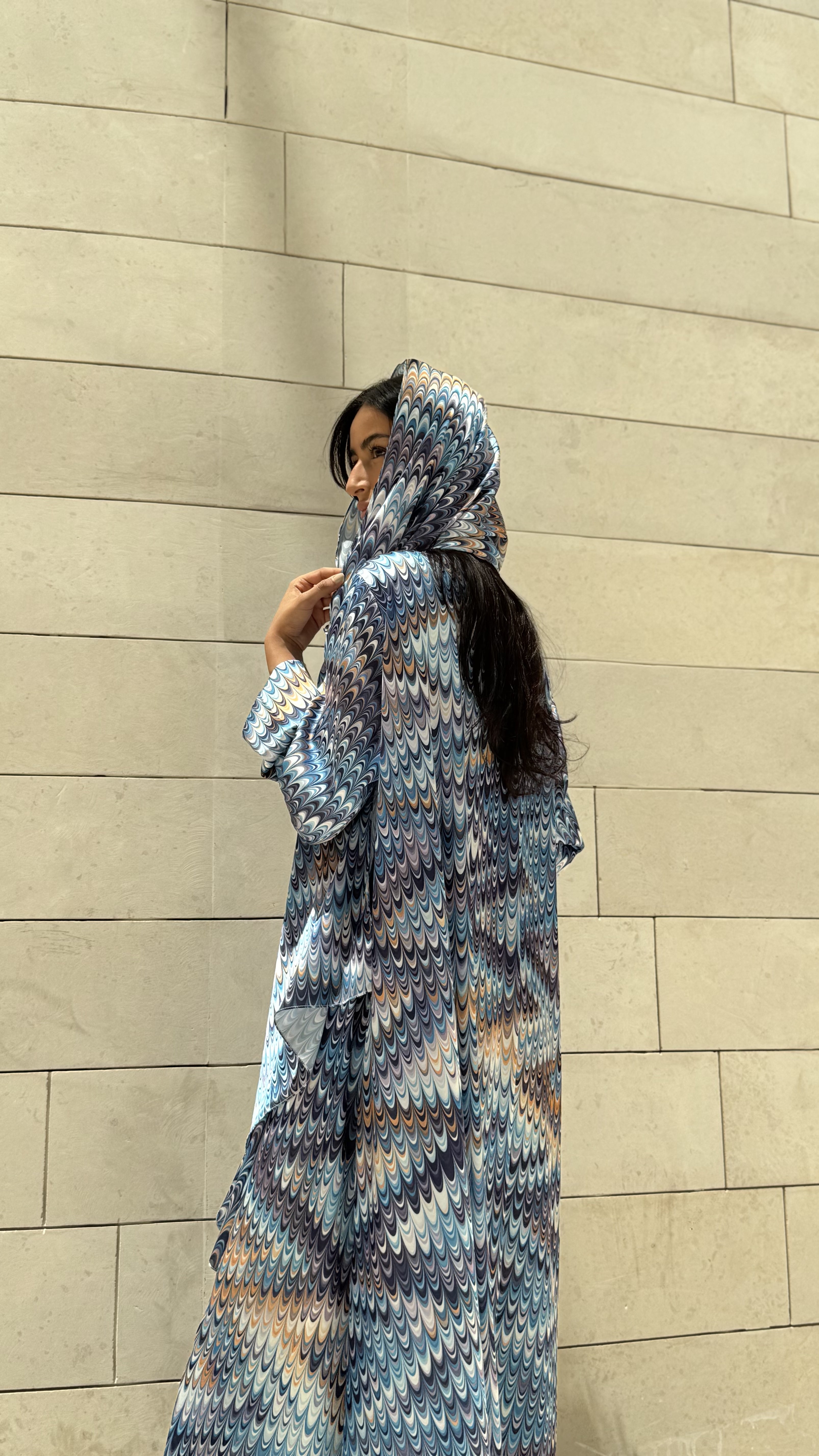 MW645 - Light Crepe Standing with Jacquard Half-Cloche