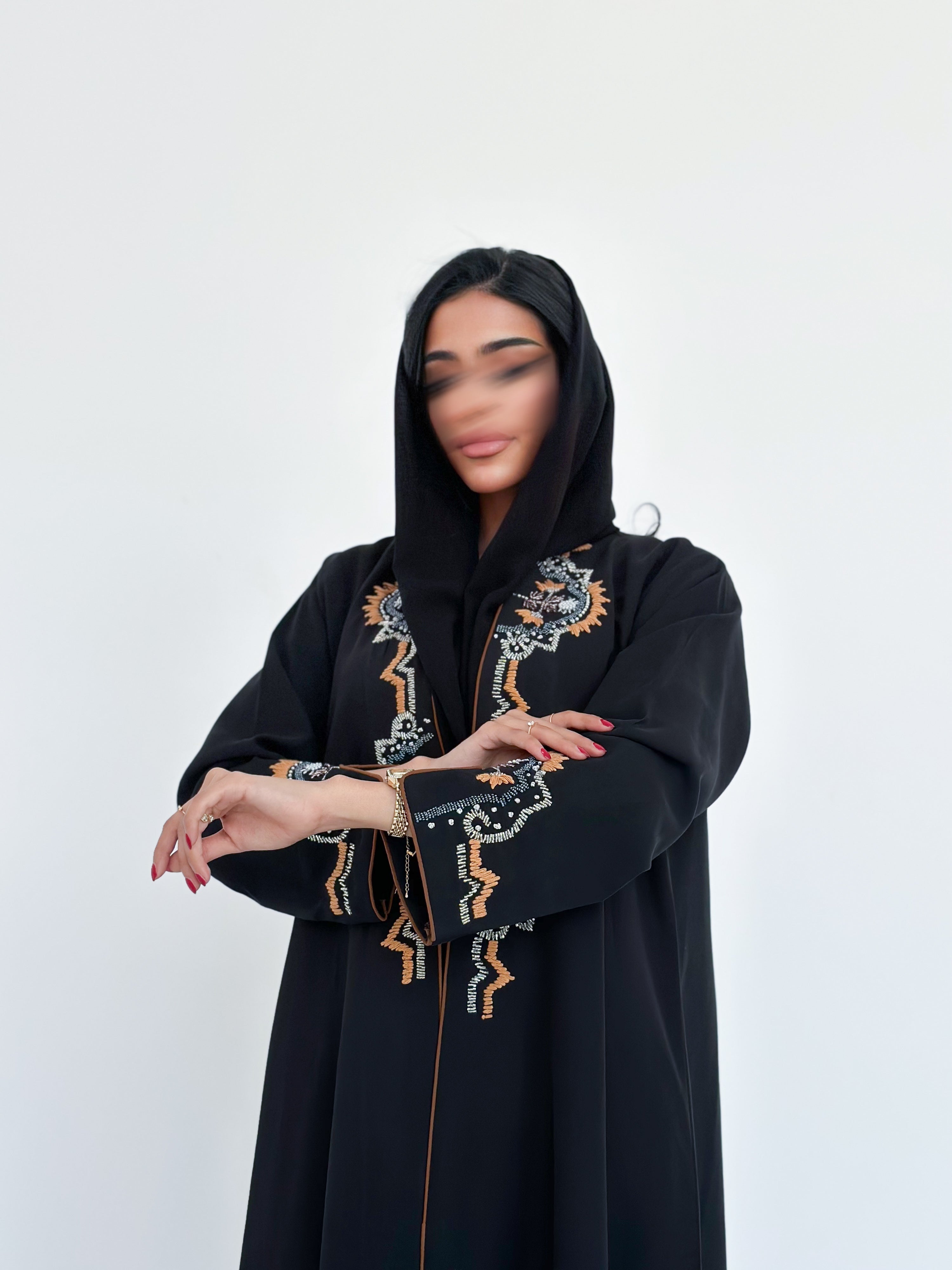 MW645 - Light Crepe Standing with Jacquard Half-Cloche