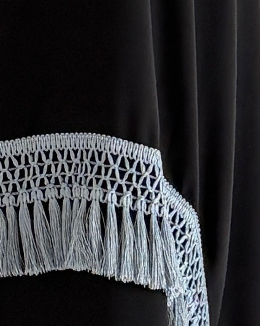 MWT2010 - عباية كريب مع تدخيلة هدب سماوي - Aya