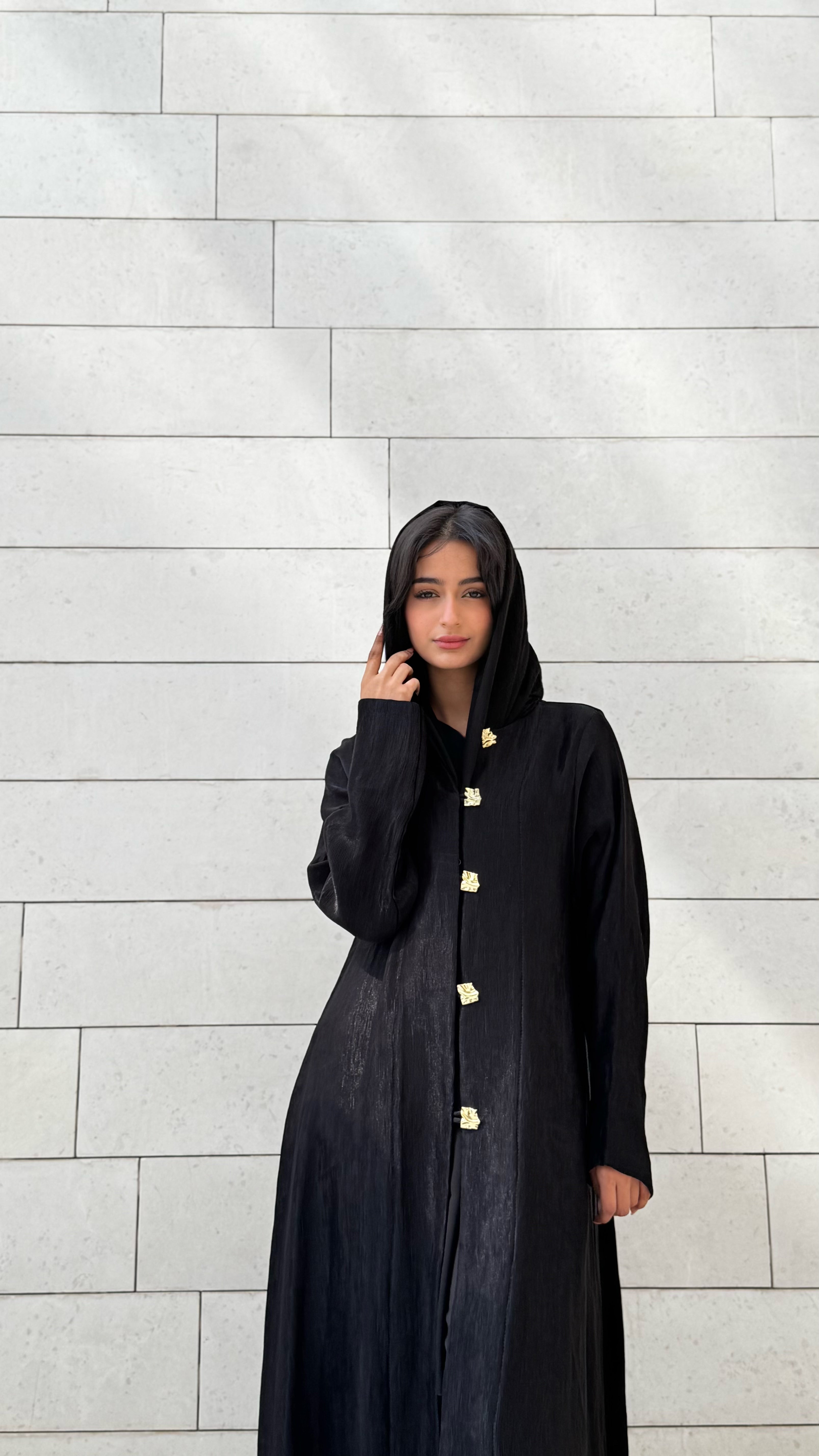 MWT659 -عباية اسود بليزر قماش مكسر - Aya