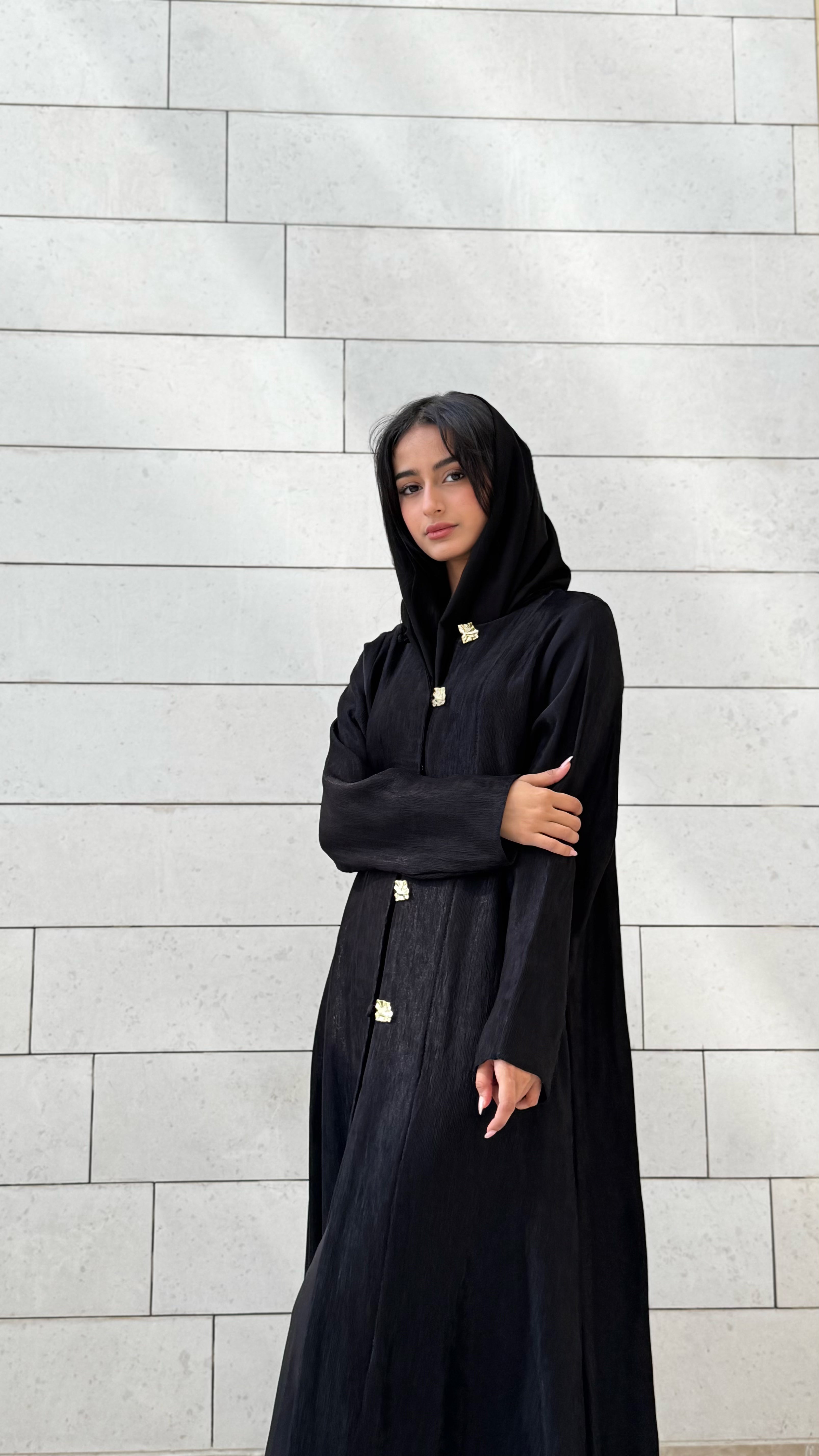 MWT659 -عباية اسود بليزر قماش مكسر - Aya