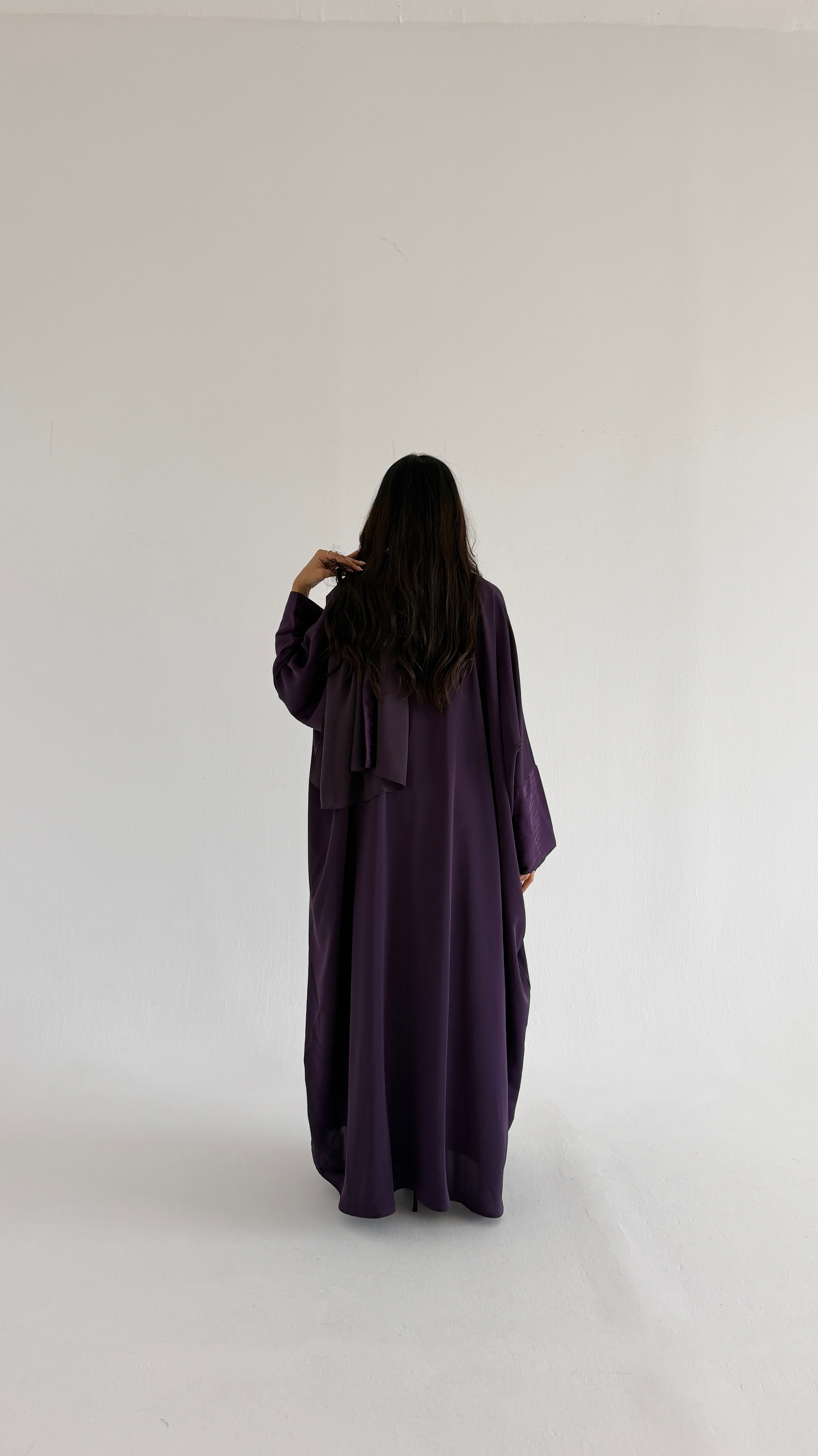 MW2153 -    عباية كريب بقصة نص بشت مع اضافه خامتين راقيه - Aya