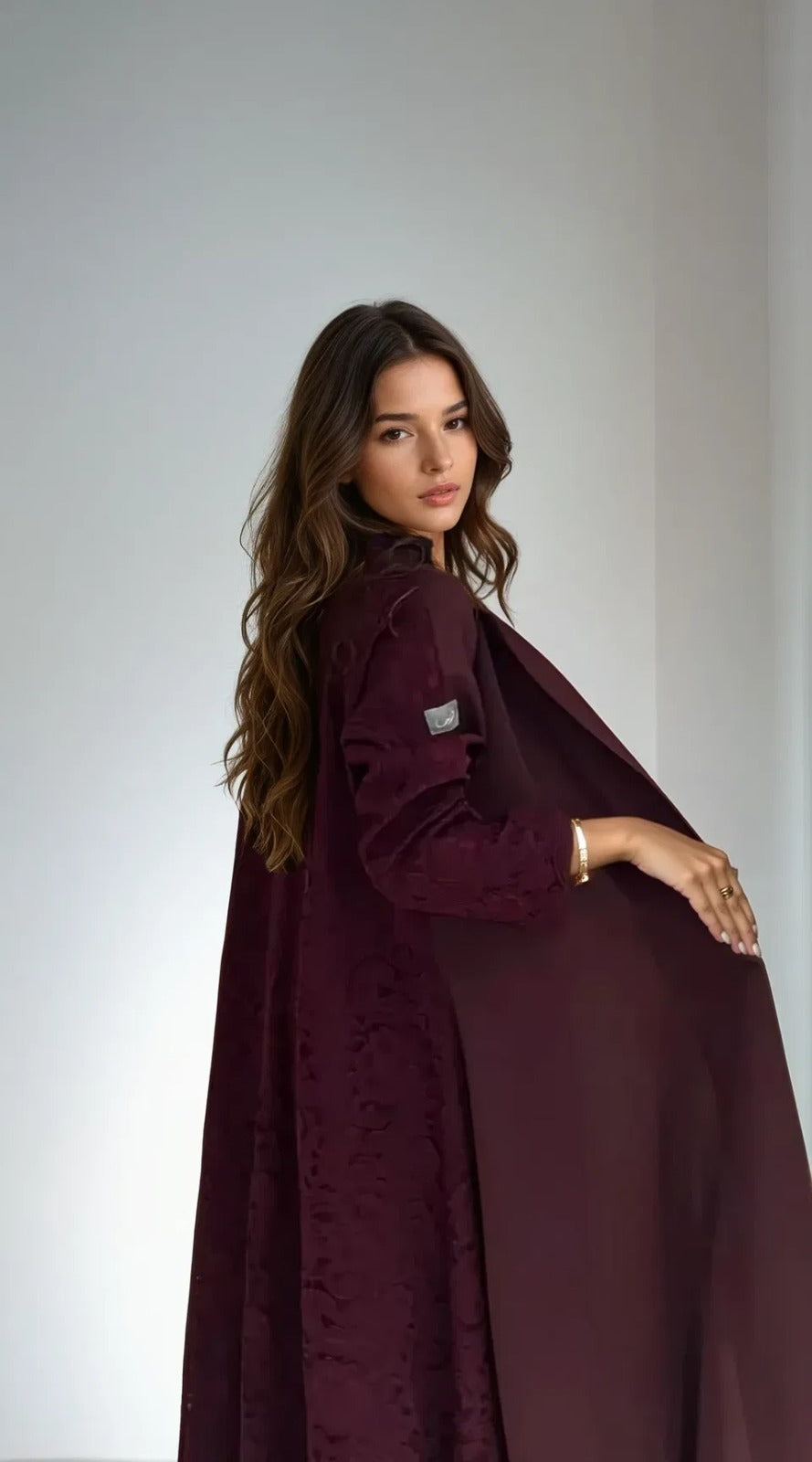 MW645 - Light Crepe Standing with Jacquard Half-Cloche