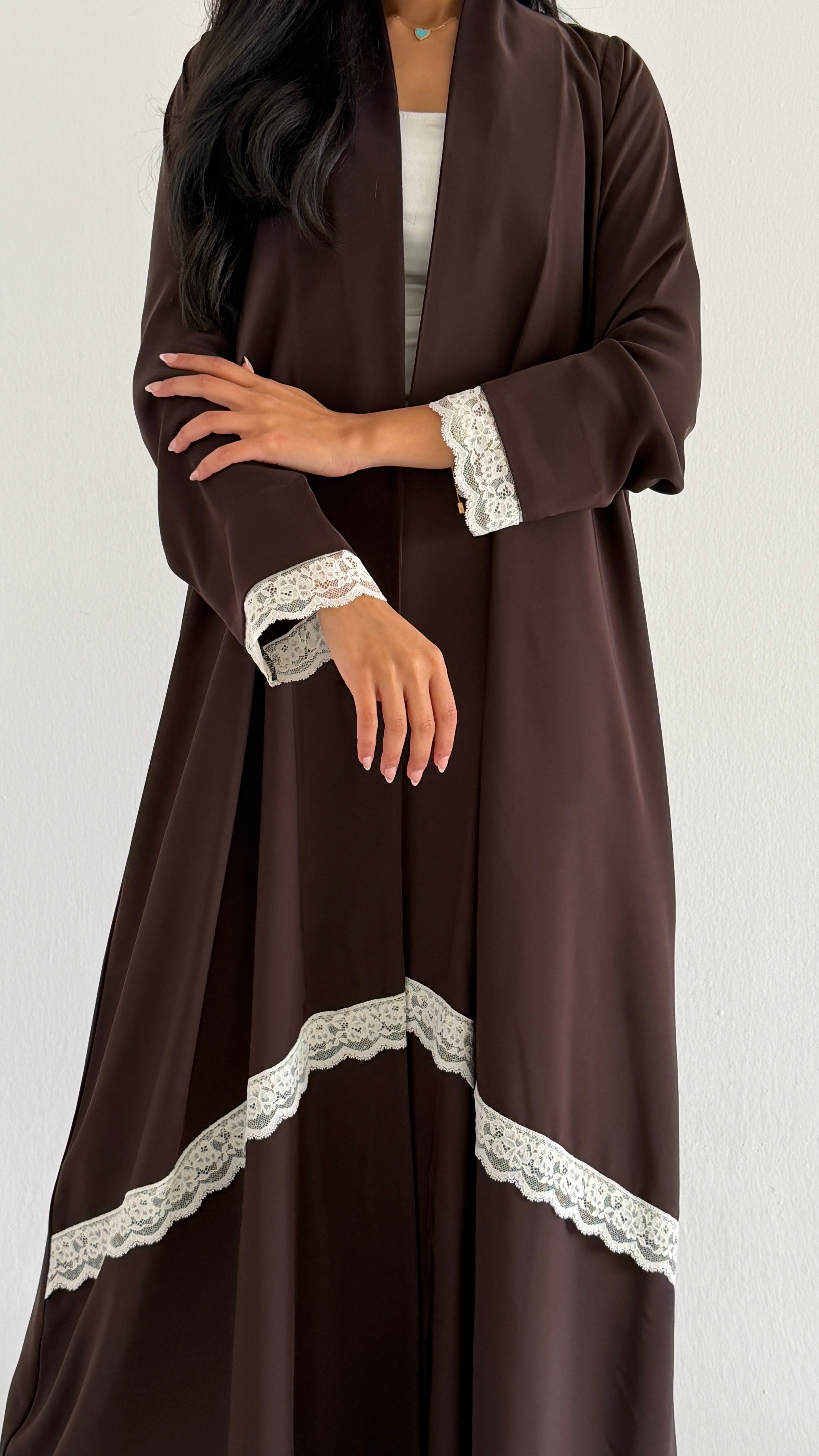 MW2164 - عبايه كريب مع اضافه كلفه مميزه وحصرية - Aya