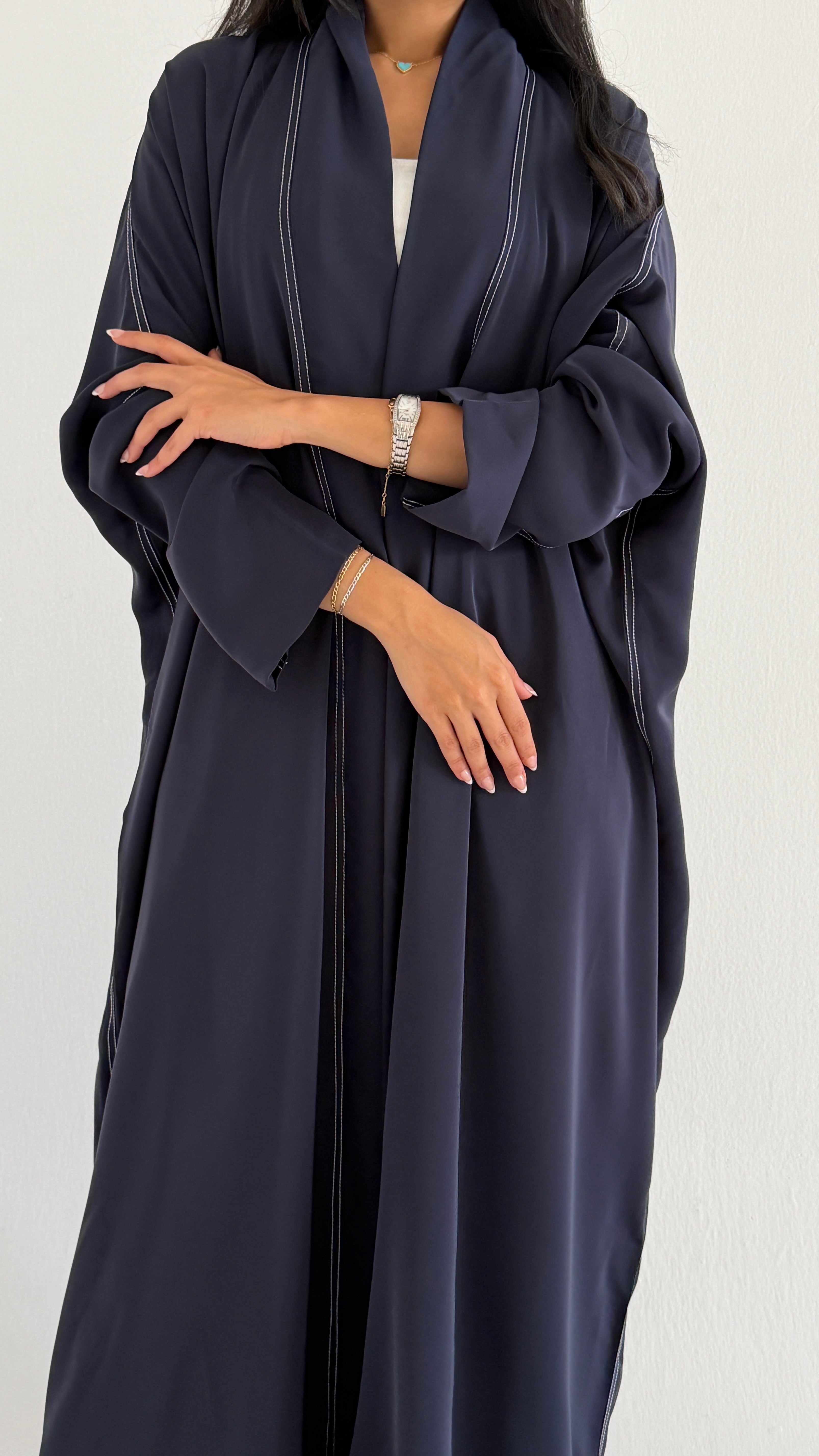 MW2167 - عبايه كريب  نص بشت بقصه راقية وحصري - Aya