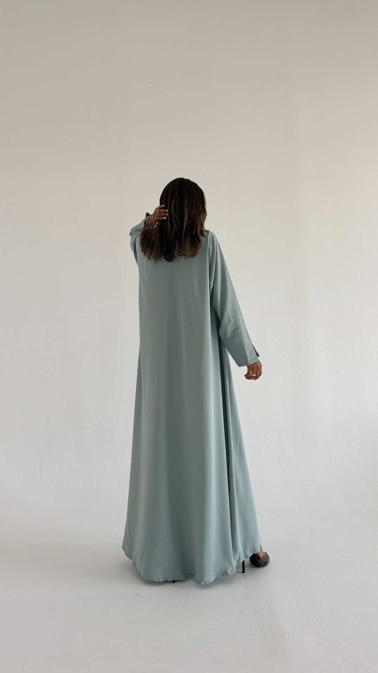 MWT1529 عباية كريب بيسك|Basic Crepe Abaya - Aya