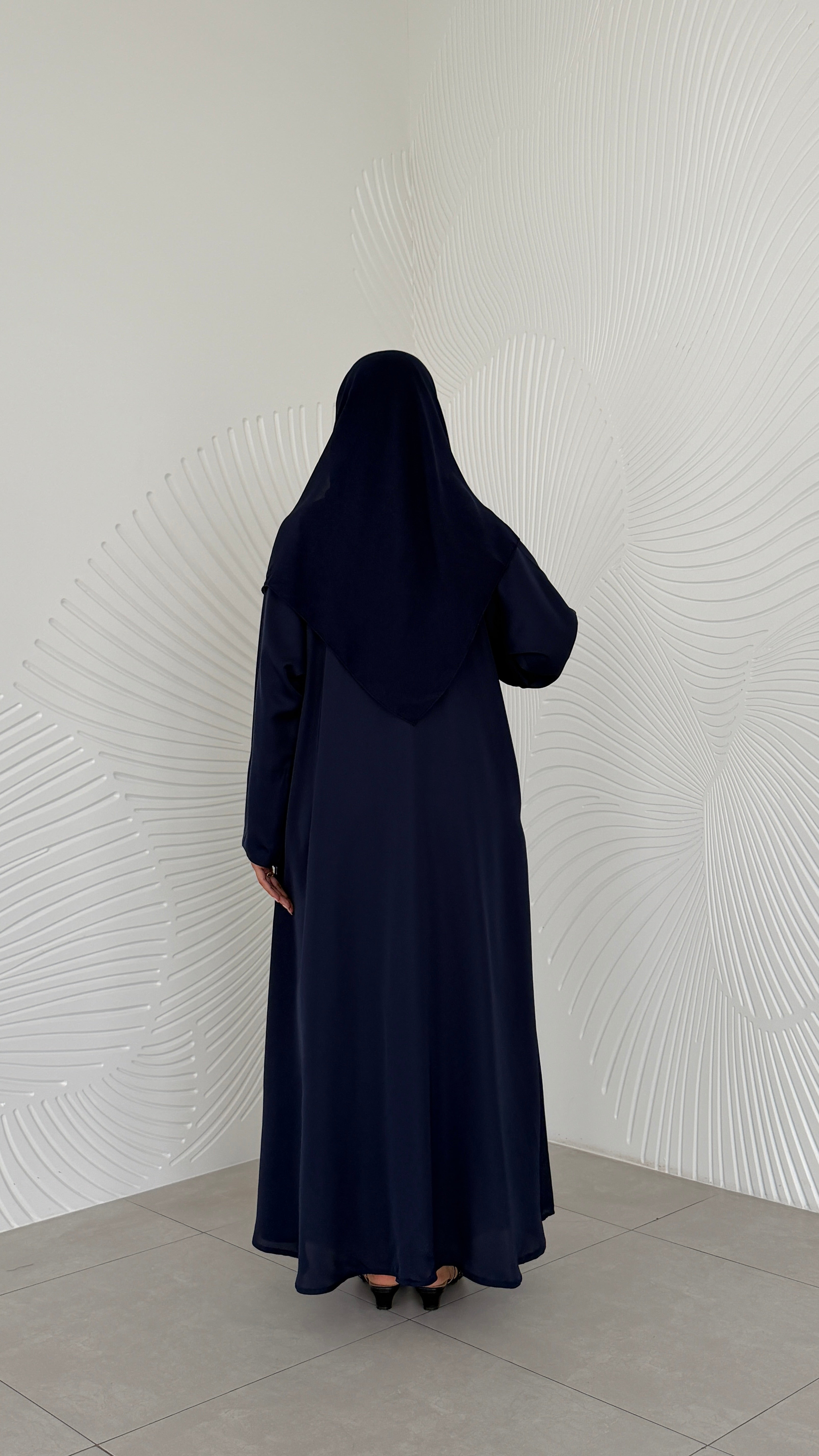 MWO013 -باكدج عباية نص كلوش بقفلة سحاب - Aya