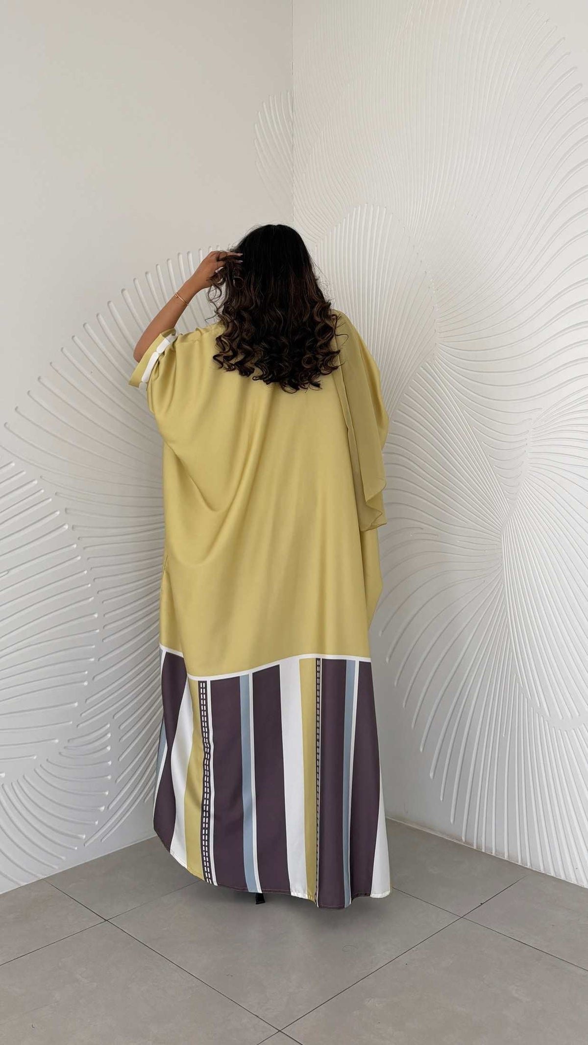 MWT1202 - عباية مخطط ملون |Colorful striped abaya - Aya