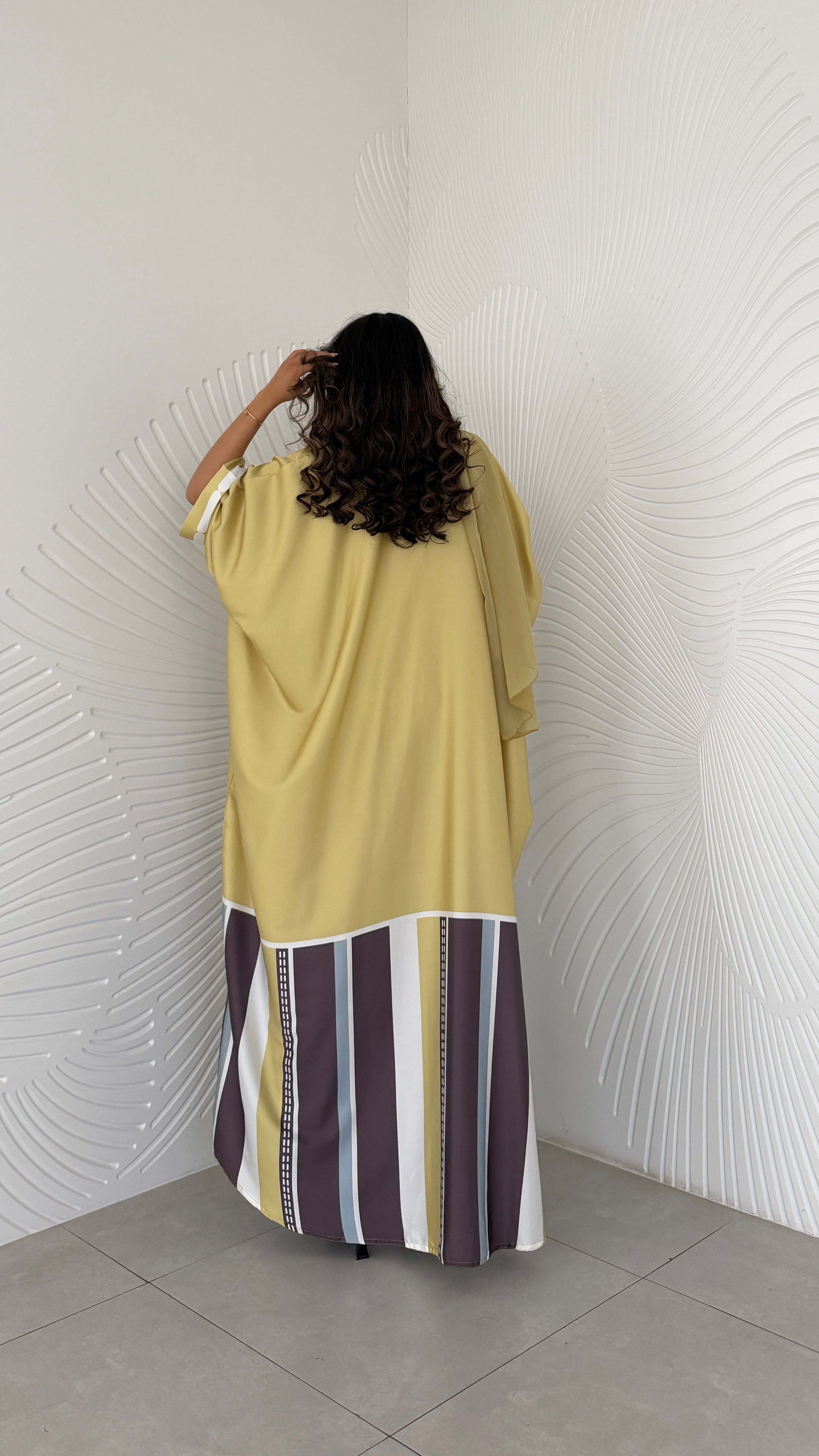 MWT1202 - عباية مخطط ملون |Colorful striped abaya