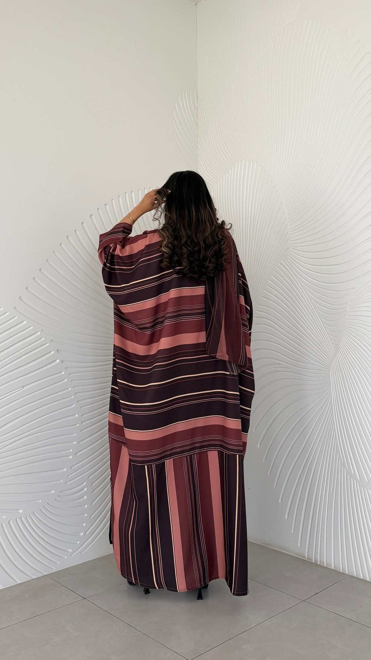 MWT1198 - عباية مخطط |striped abaya - Aya