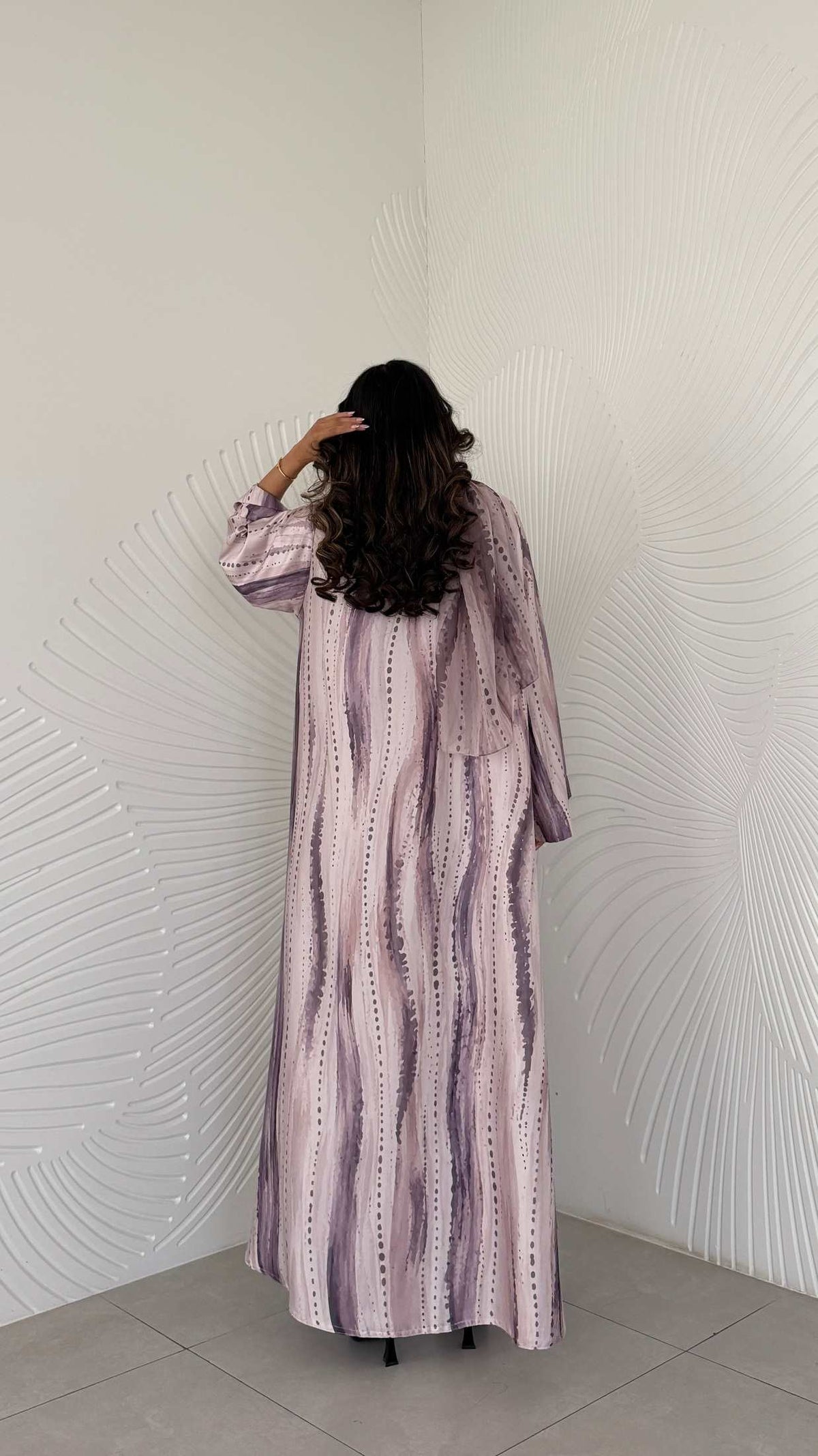 MWT1199 - عباية مخطط |striped abaya - Aya
