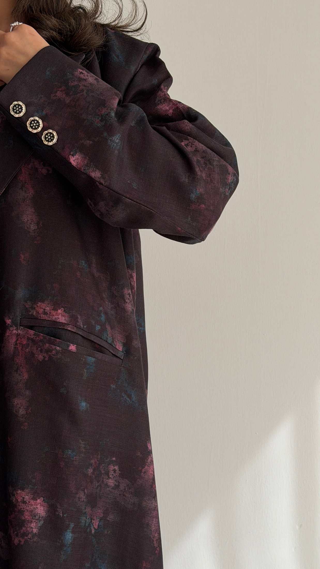 MWT1037 -  عباية بليزر طباعة | Printed Blazer Abaya - Aya