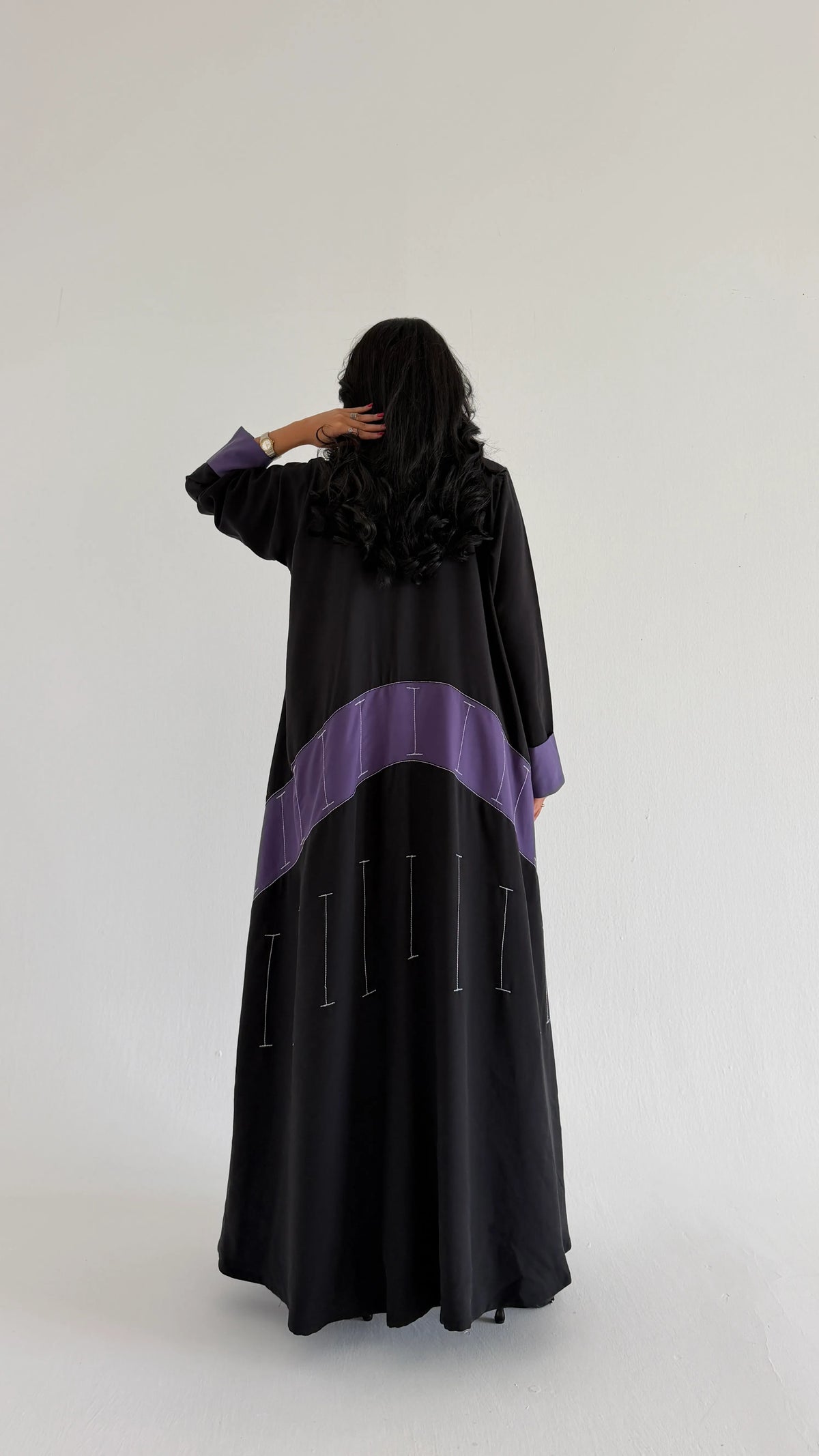 MWT4395 - عباية رايون نص كلوش بتطريز هندسي - Aya