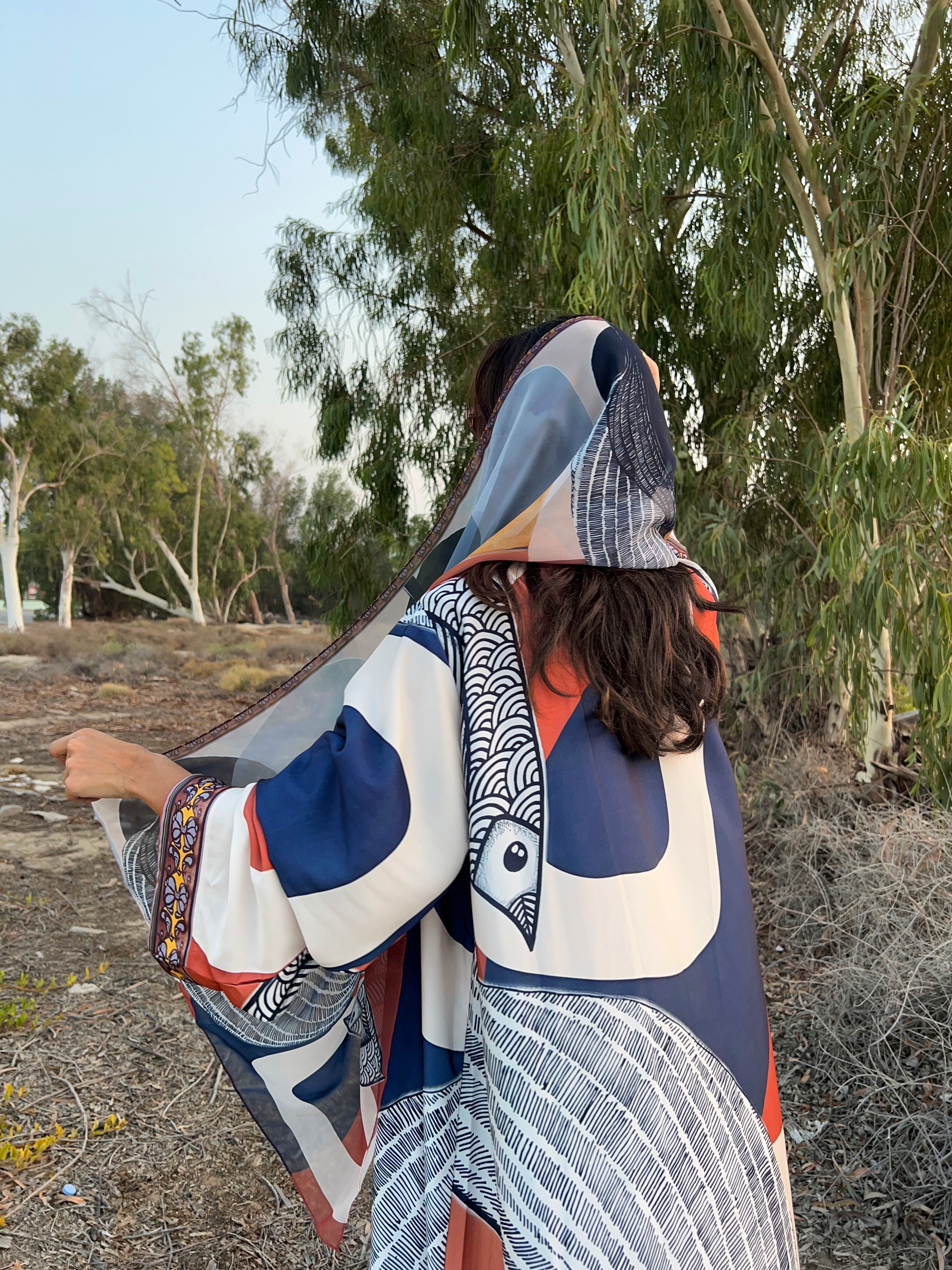 MW645 - Light Crepe Standing with Jacquard Half-Cloche