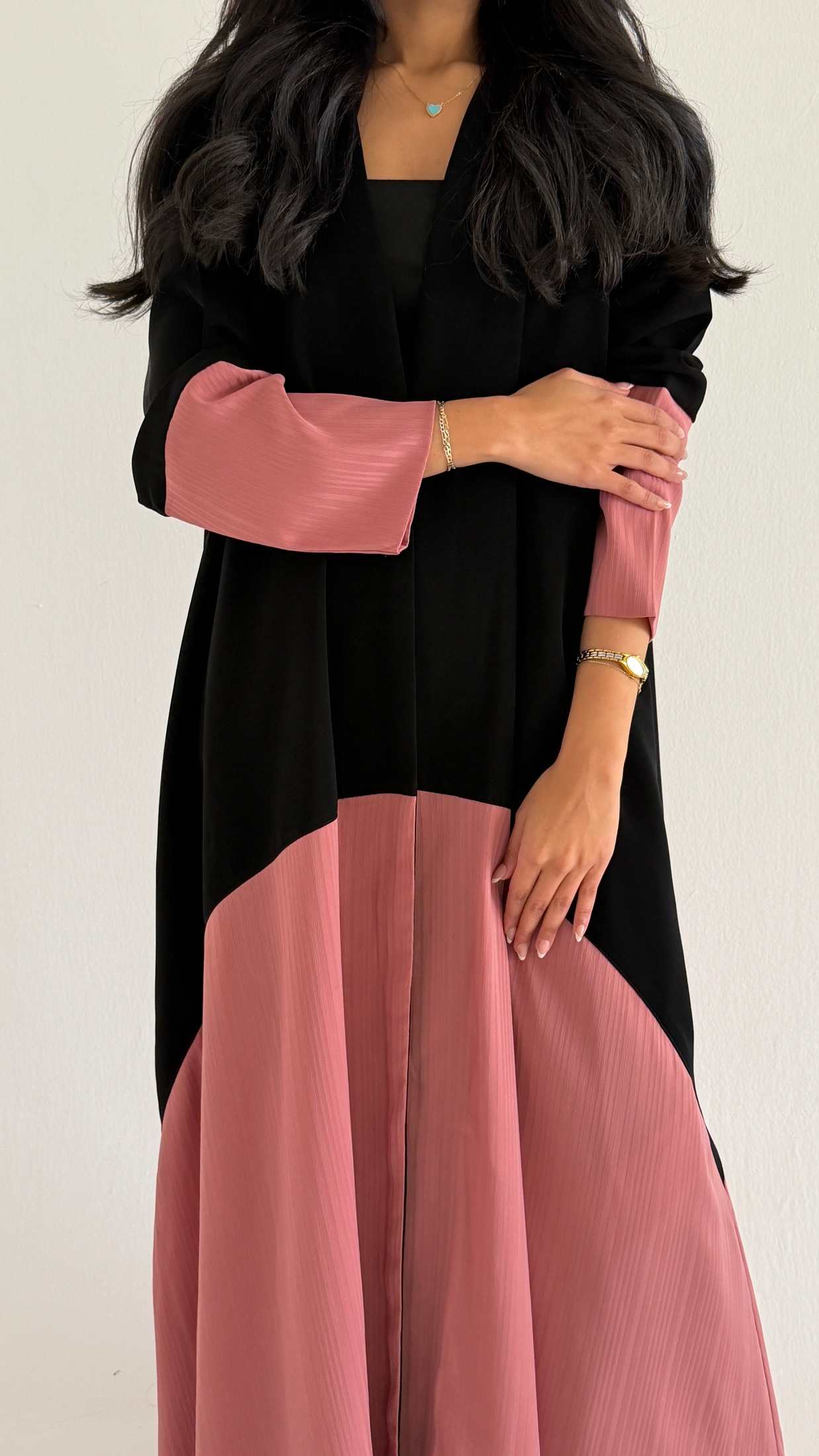 MW2172 - عبايه كريب نص كلوش مع اضافه تدخليه الجاكار حصرية - Aya