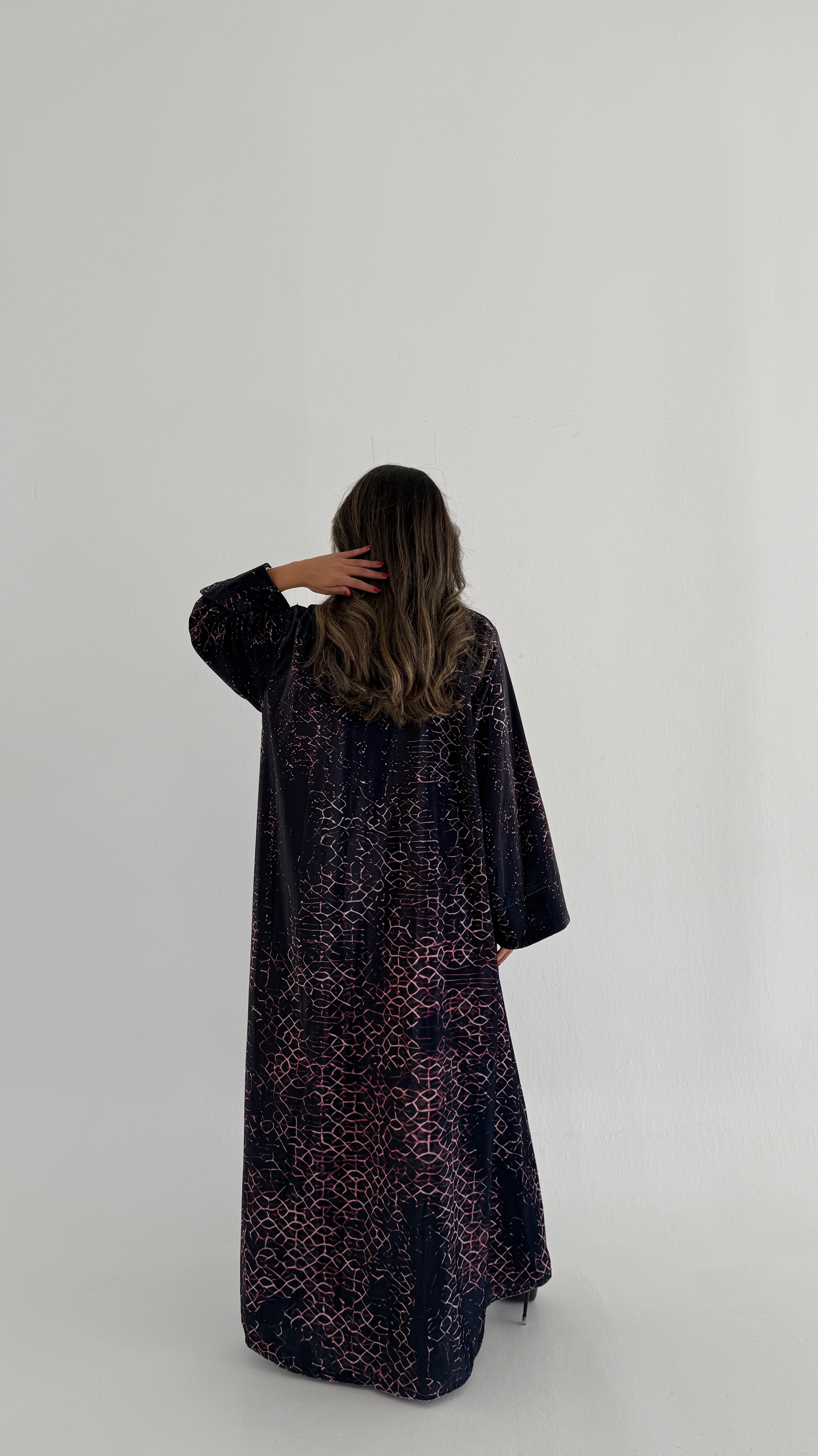 MWT760 - عباية مخمل برينت - Aya