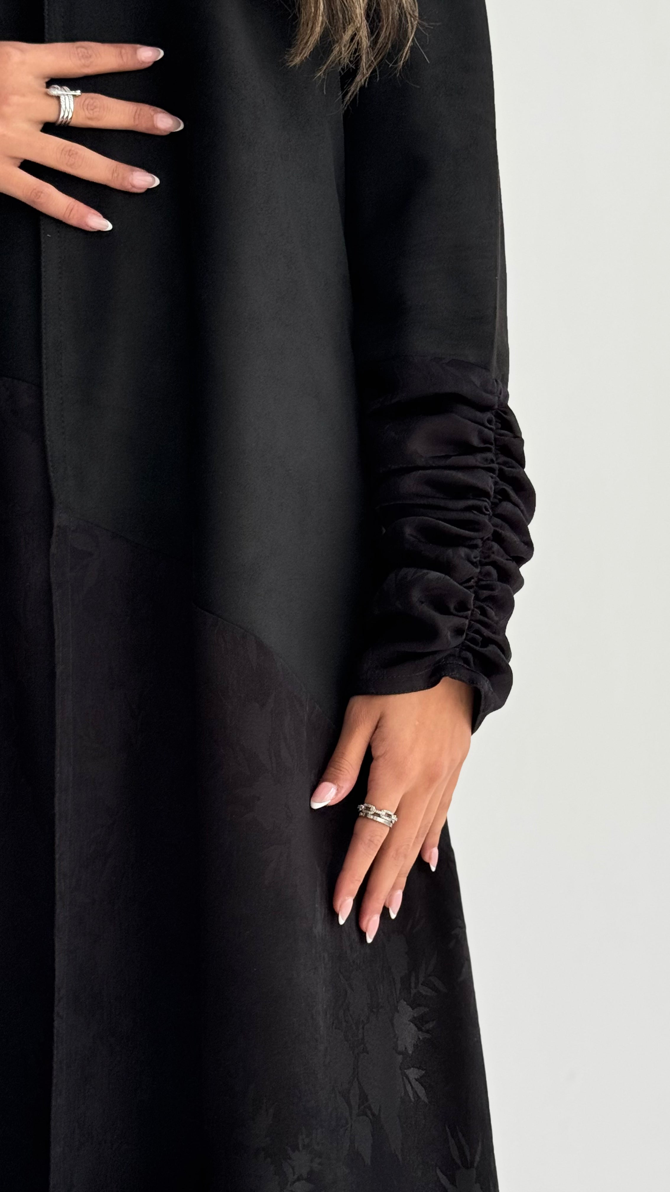 MWT807 - عباية شامواه مع تدخيلة جكار - Aya