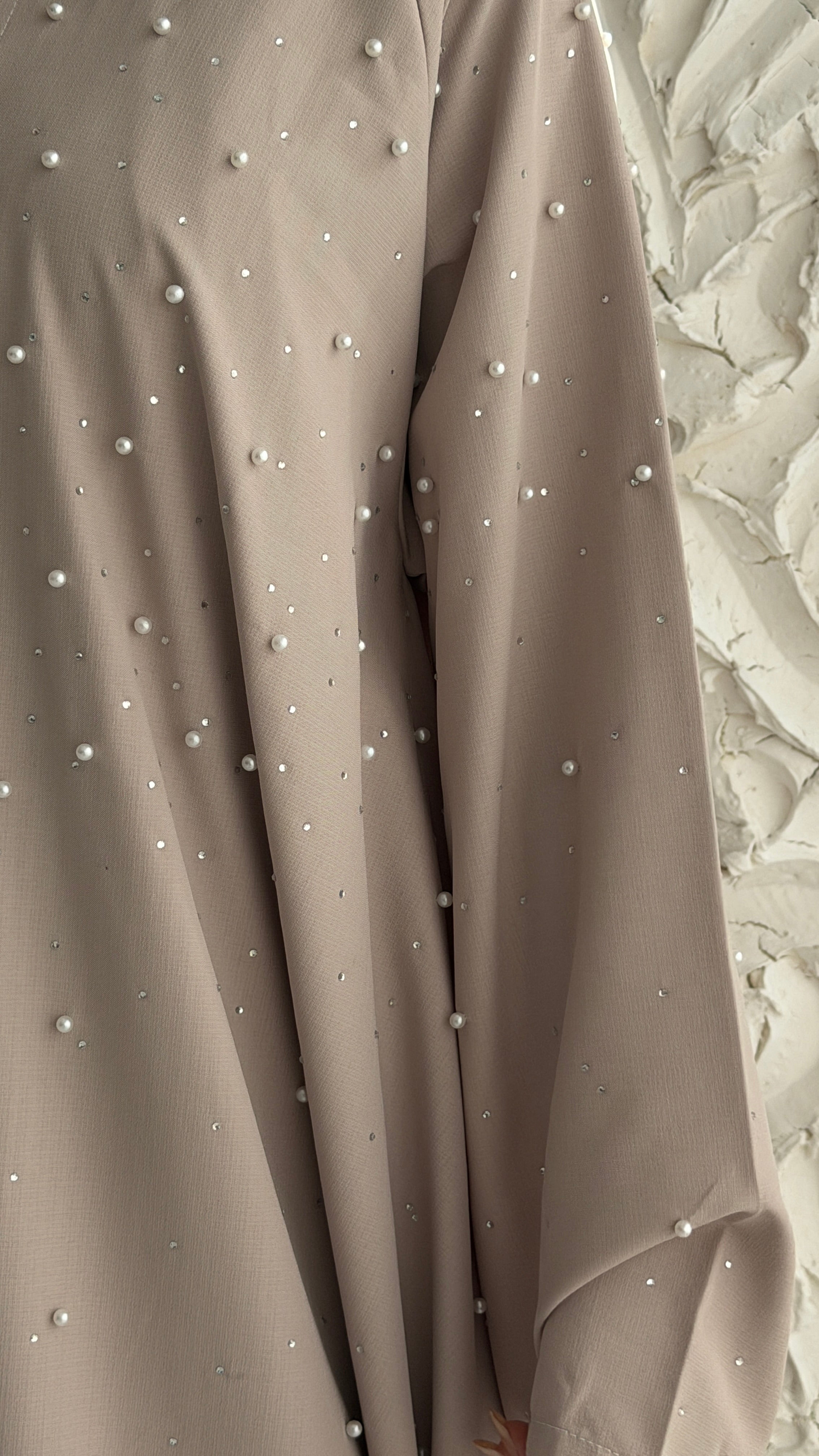 MW2064 - عبايه كريب دبل كلوش مع اضافة اللولو - Aya