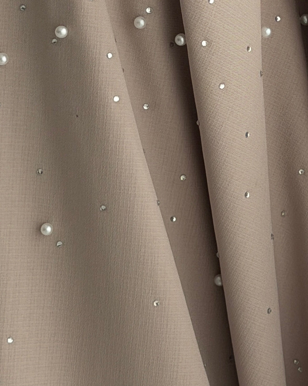 MW2064 - عبايه كريب دبل كلوش مع اضافة اللولو - Aya