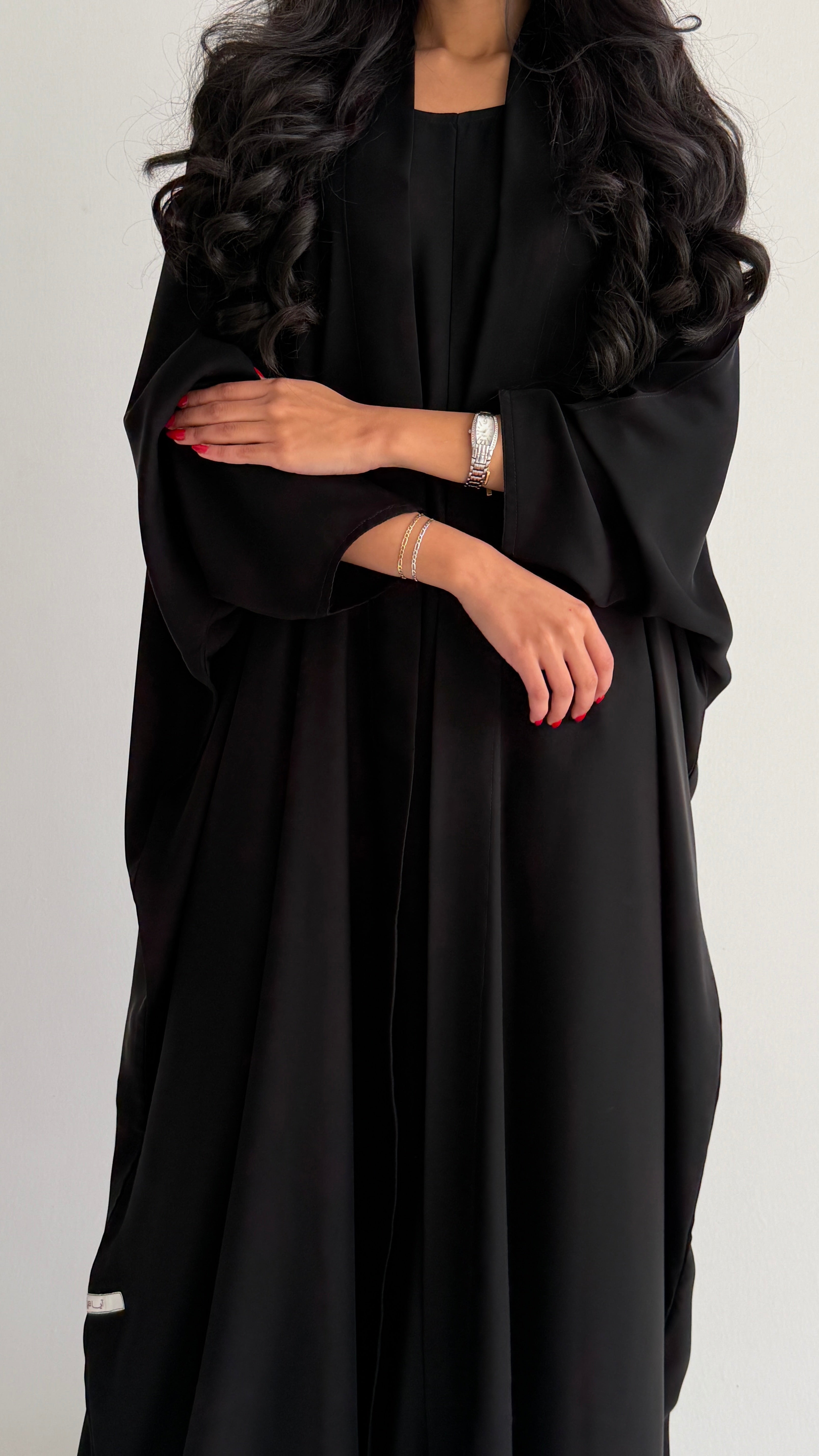 MW2078 -   عباية كريب حرير قصه بشت مع اضافة فستان داخلي - Aya