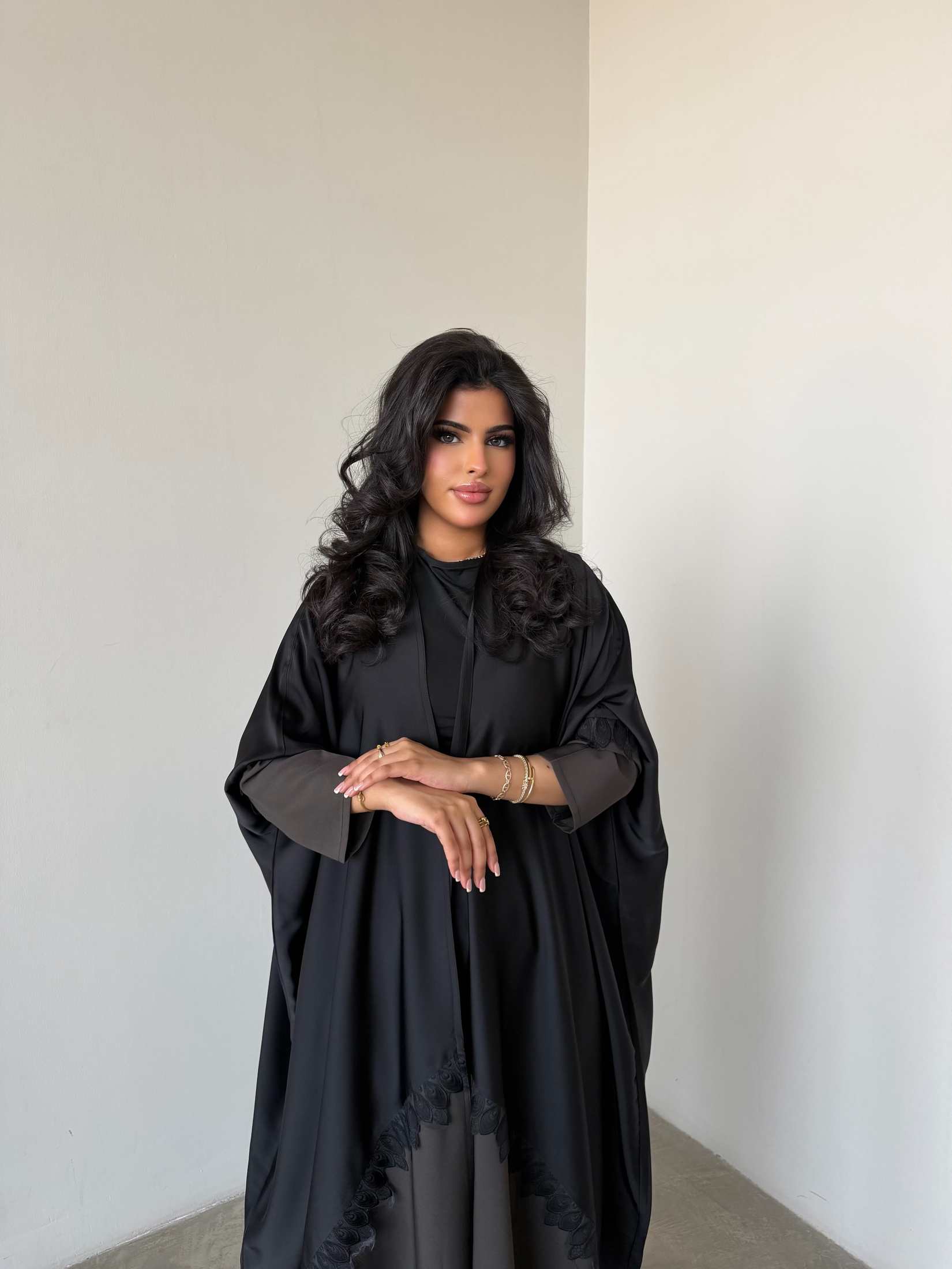 MWT4327 - عباية بشت تيك توك أسود ورمادي - Aya