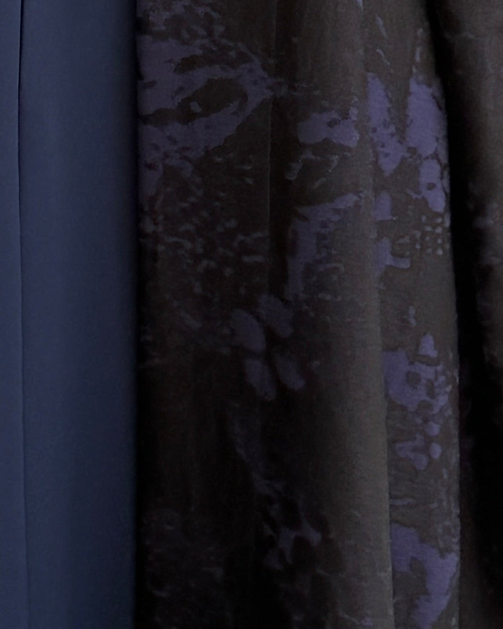 MW2079 -    عباية جاكار قصه بشت مع اضافة فستان داخلي كريب حرير - Aya