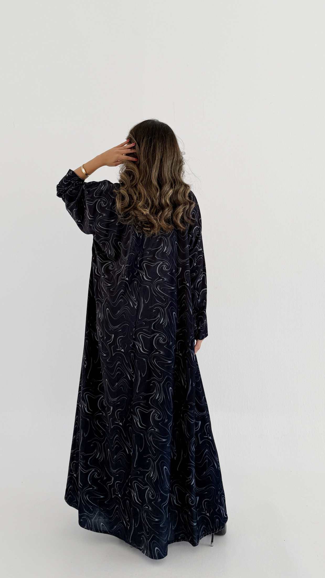 MWT762 - عباية مخمل برينت - Aya