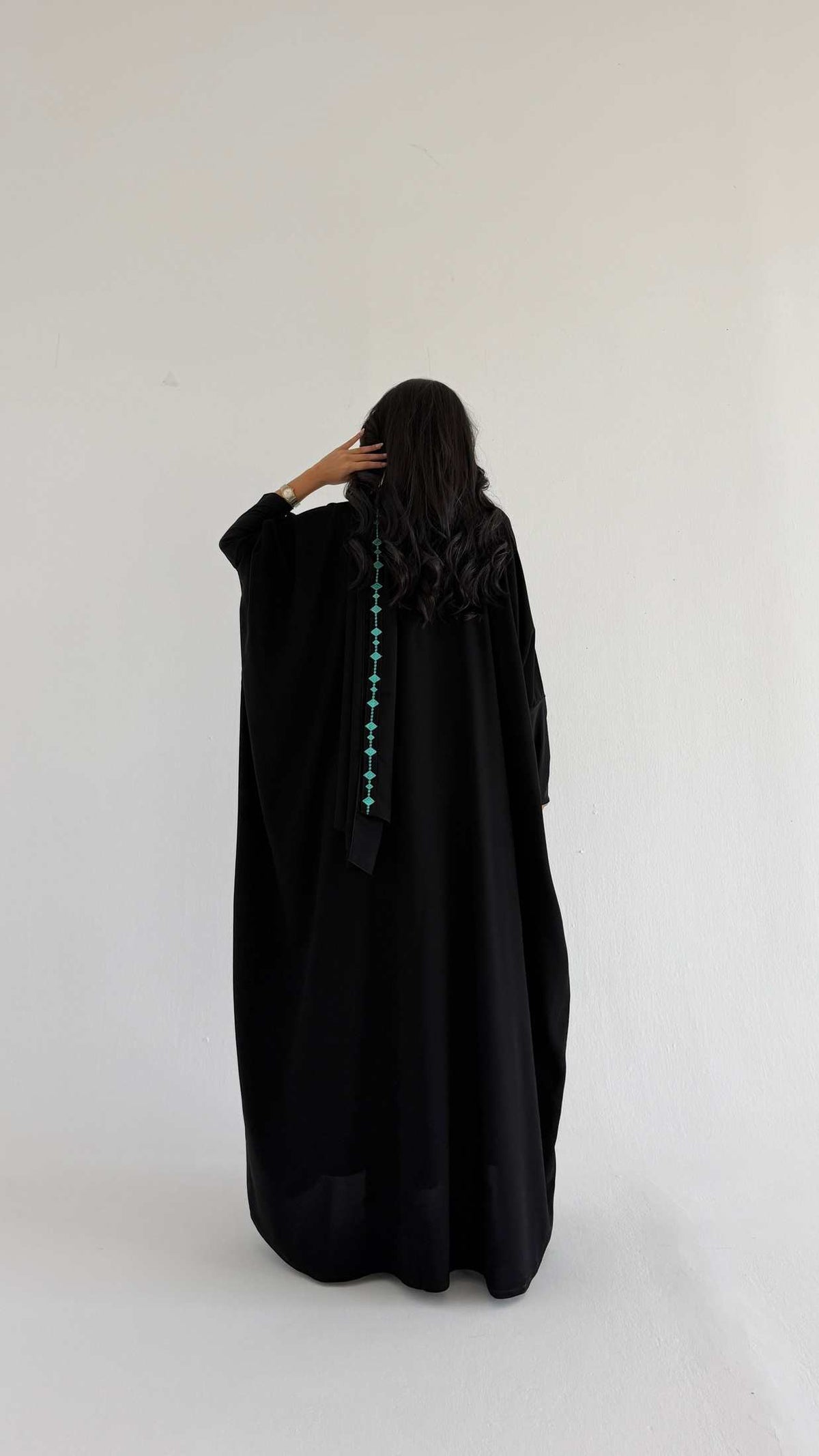 MWT1541 عباية تطريز بالامام - Aya