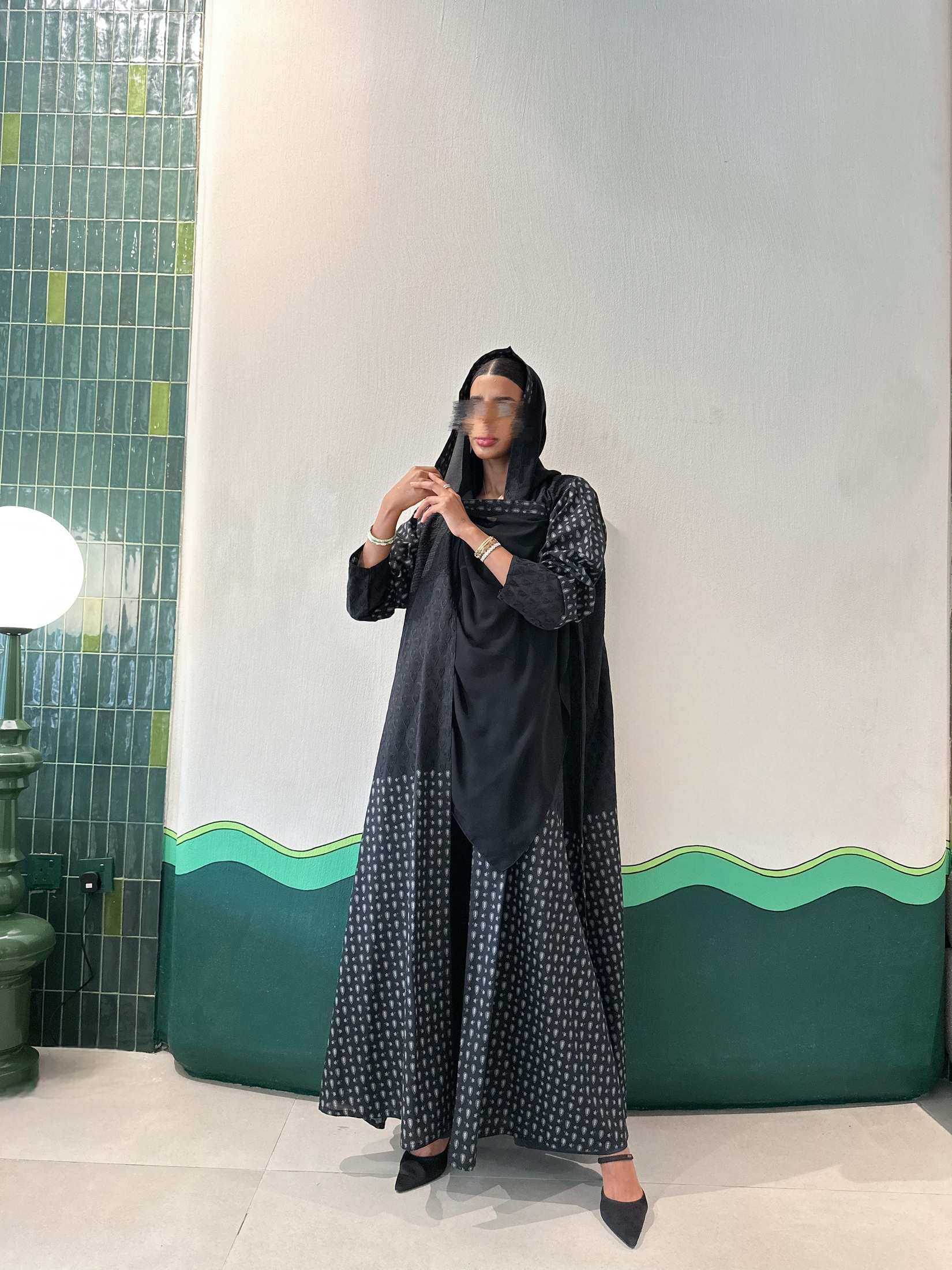 MWT523 - عباية ركامة أسود - Aya