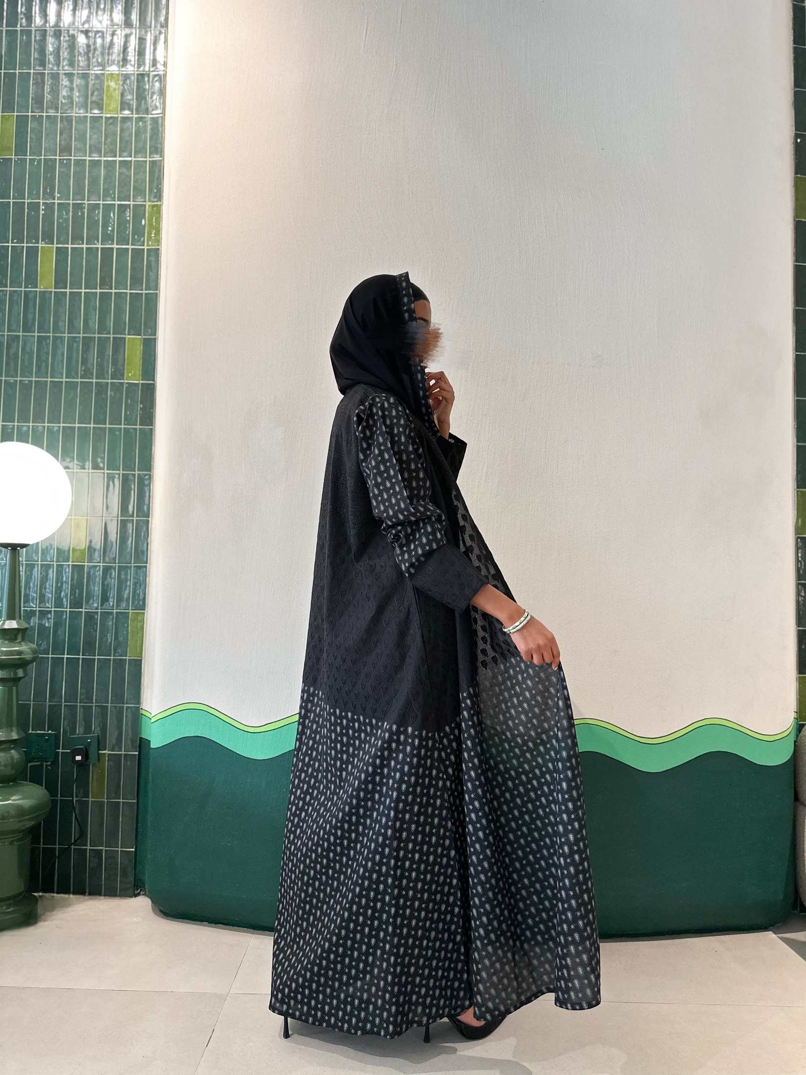 MWT523 - عباية ركامة أسود - Aya