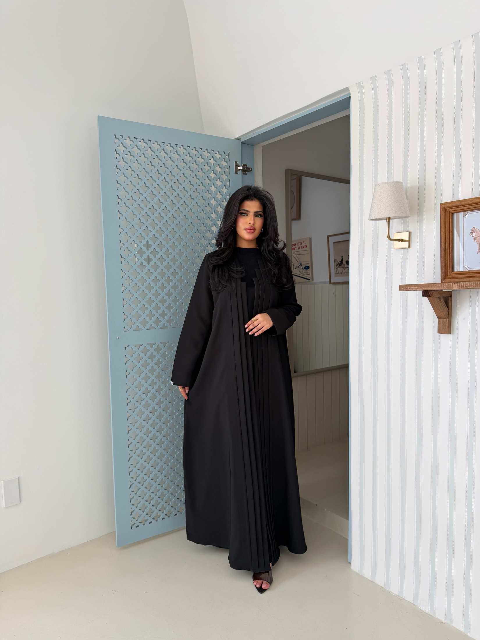 MWT4315 - عباية باربي سوداء يومية - Aya