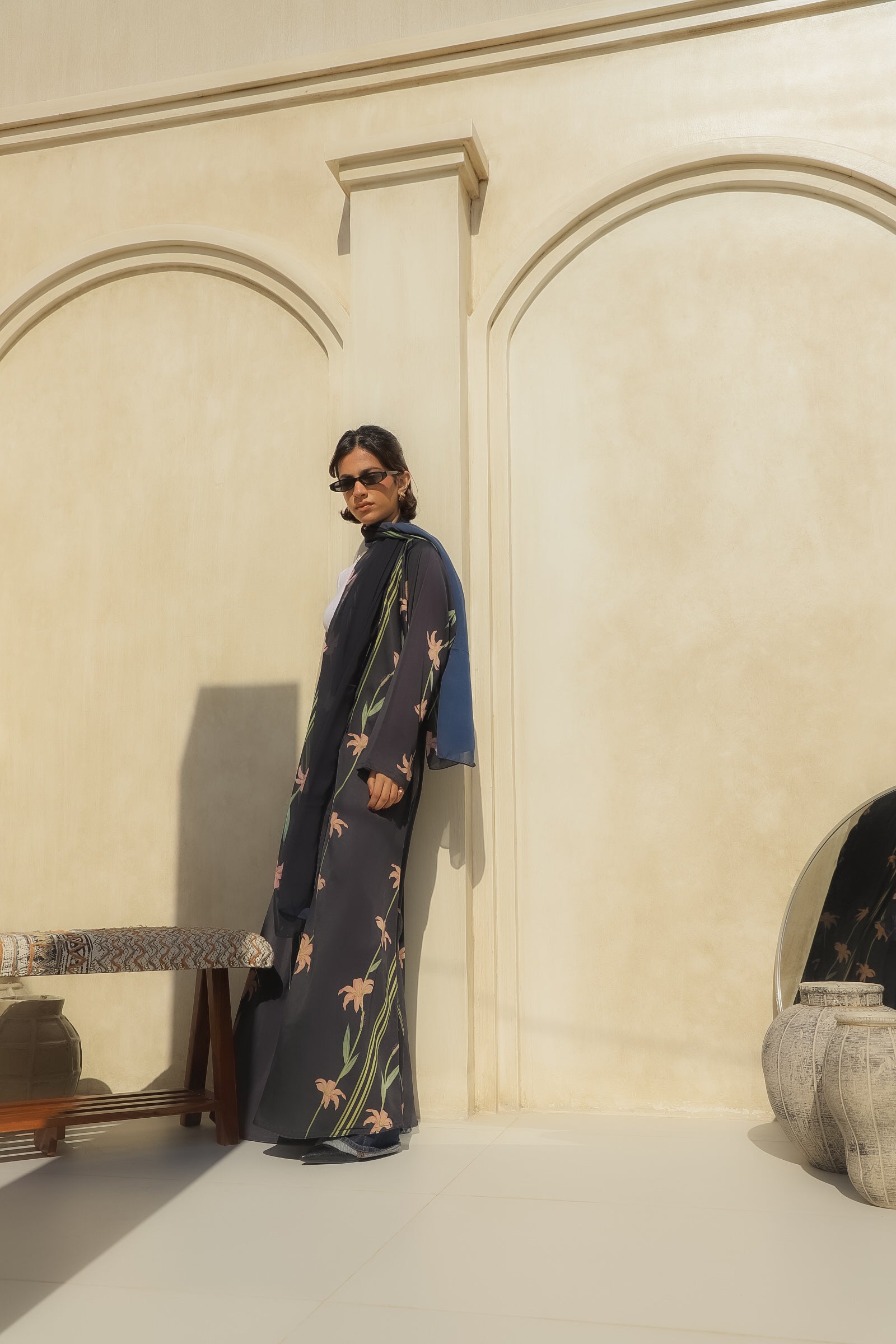 MW1640 - عباية اسود مورد - Aya