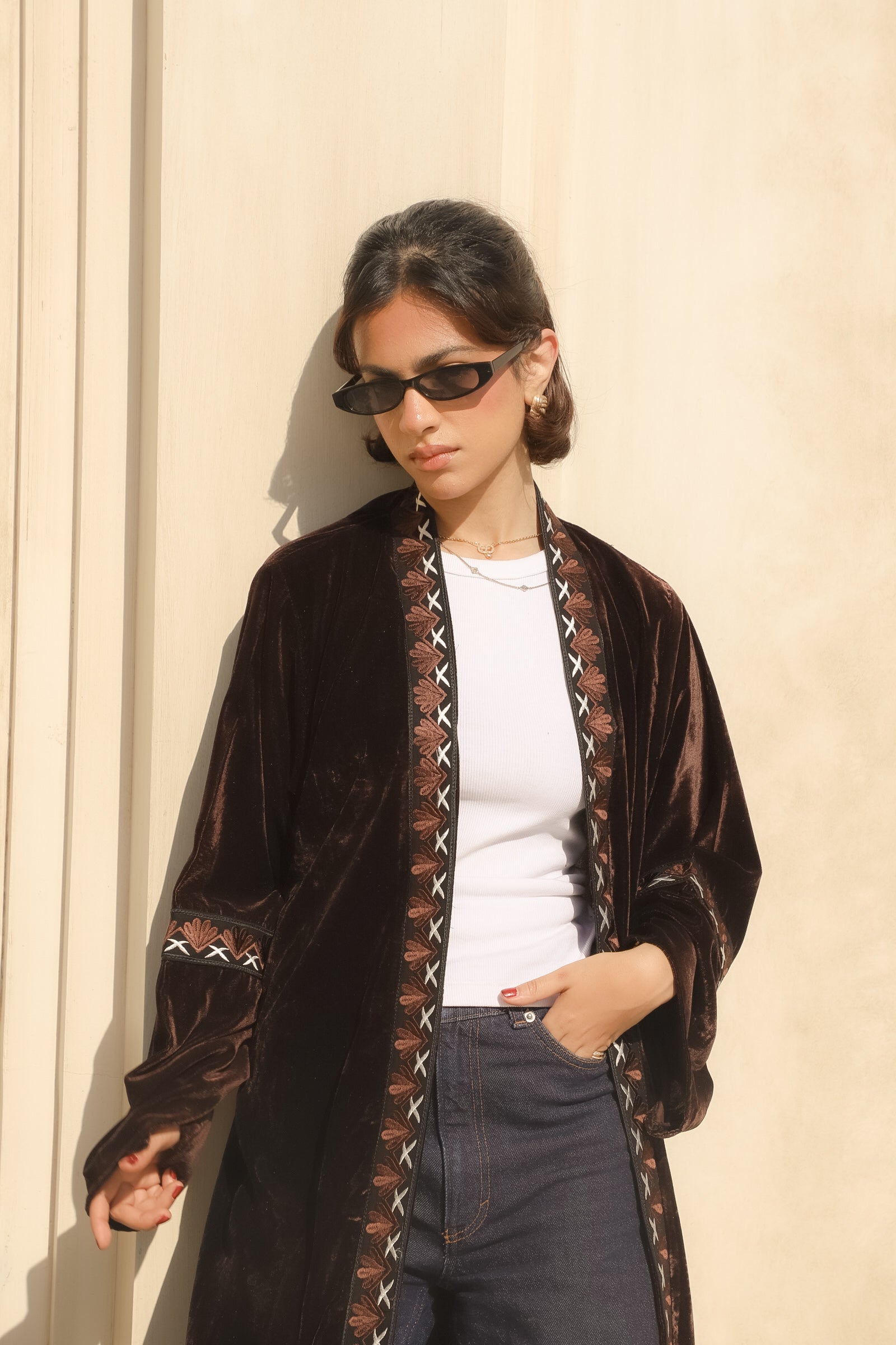 MW1764 - عباية مخمل اس اس مع اضافة كلفة - Aya