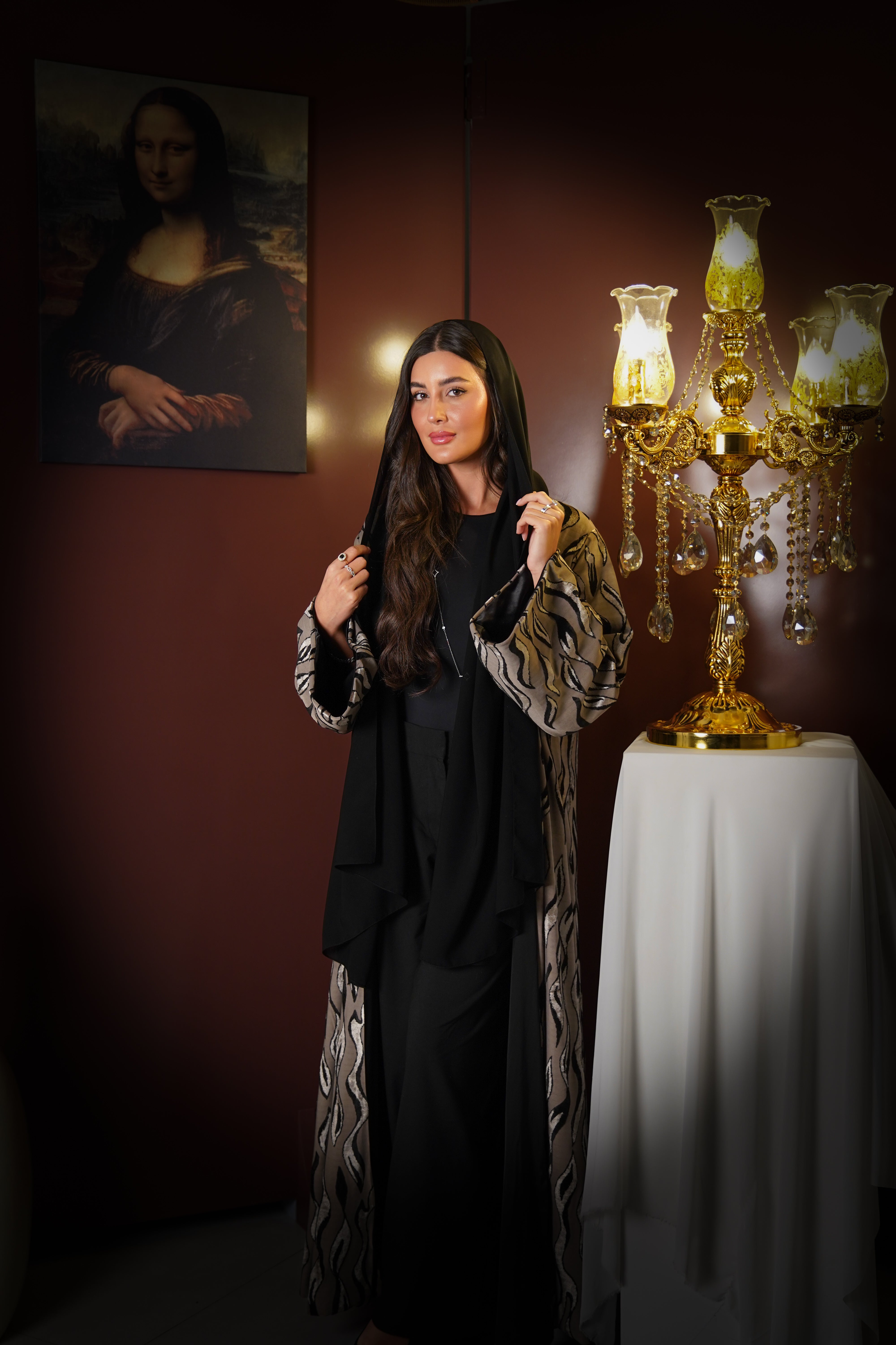 MW645 - Light Crepe Standing with Jacquard Half-Cloche