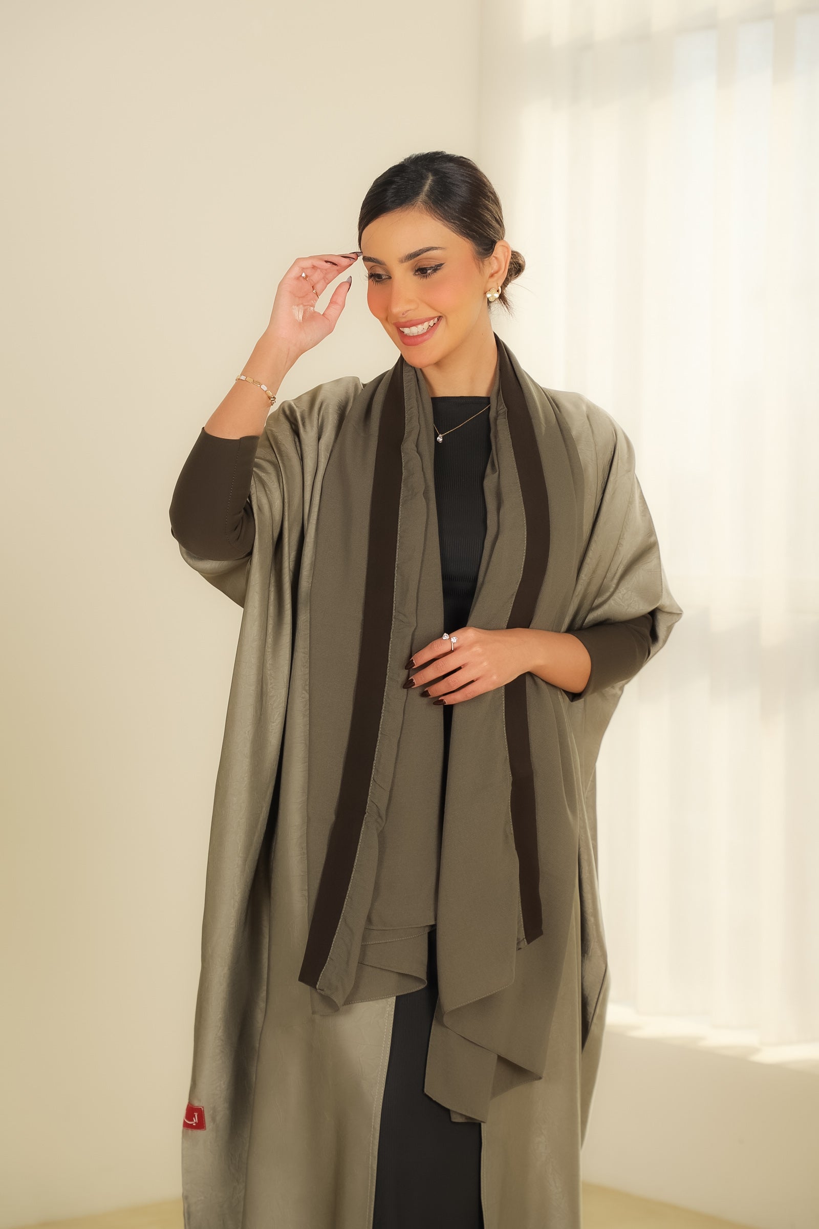 MWT522 - عباية جاكار زيتي - Aya