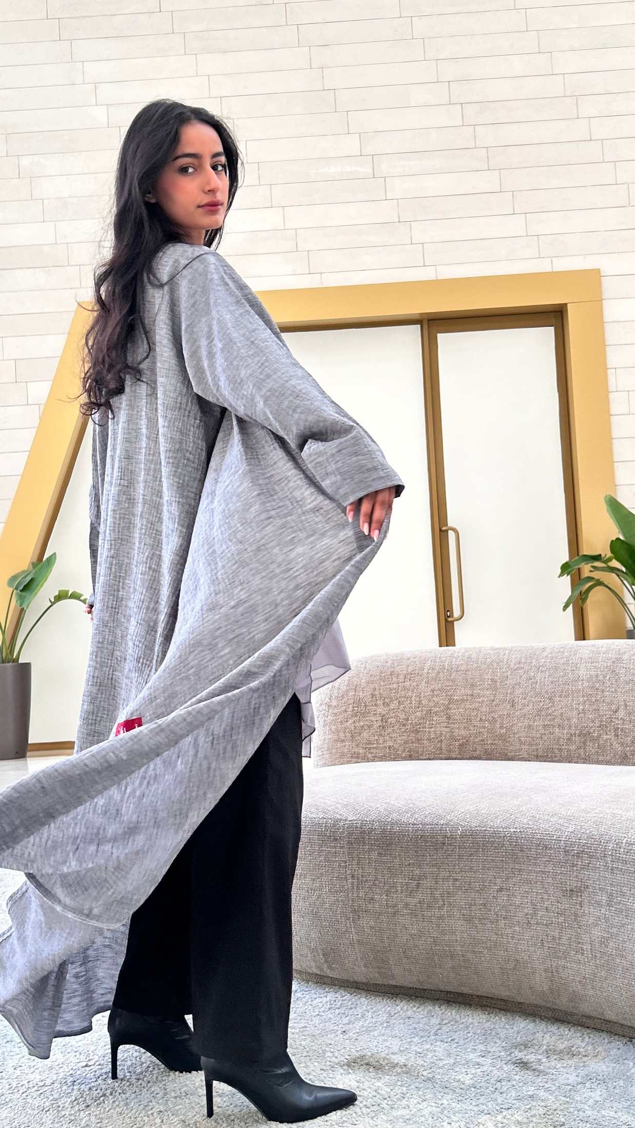 MWT530 - عباية رمادي لنن - Aya