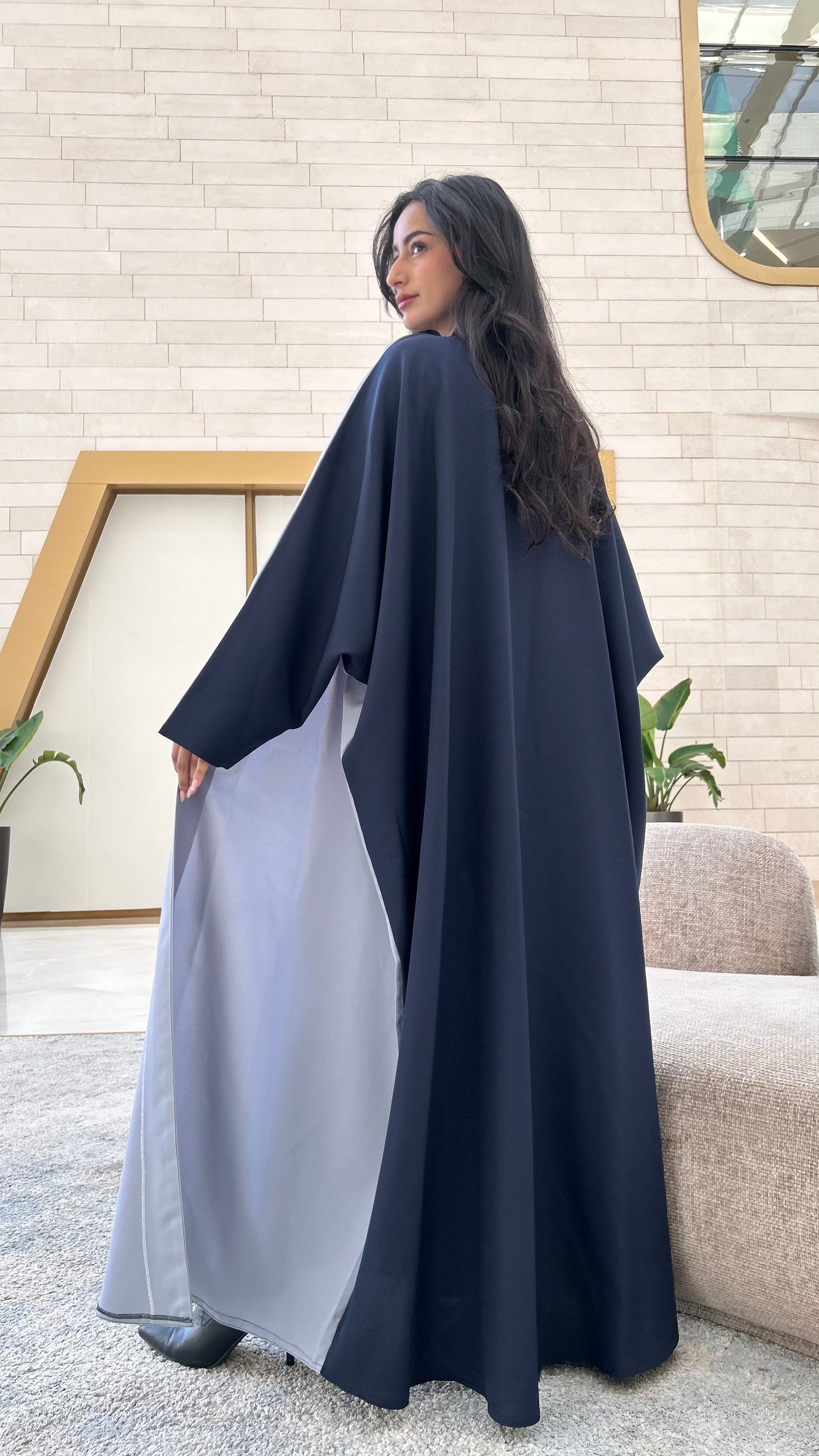MW645 - Light Crepe Standing with Jacquard Half-Cloche